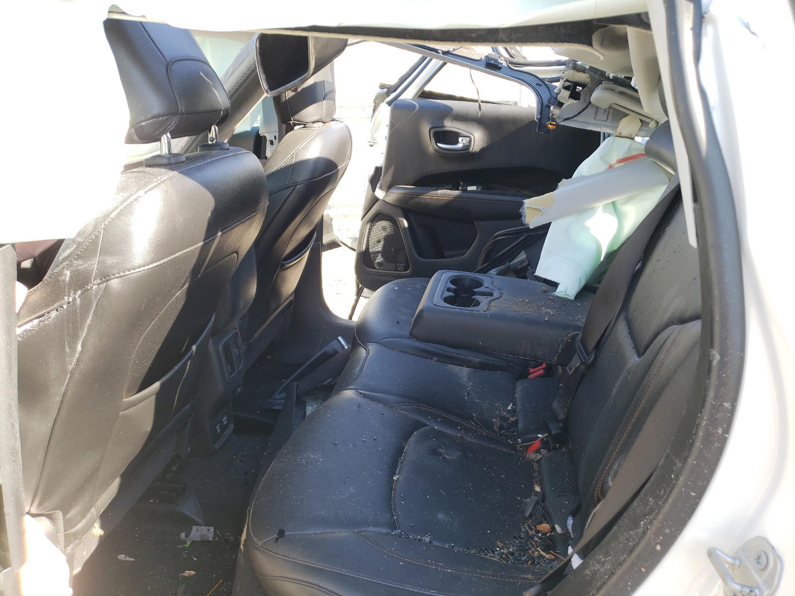 Photo 6 from auction – 2018 JEEP COMPASS LI with VIN 3C4NJDCB5JT402544