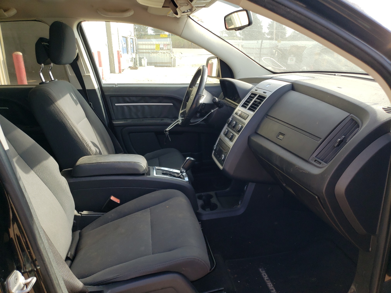 Zdjęcie 5 z aukcji – 2010 DODGE JOURNEY CR z VIN 3D4PH5FV9AT265479