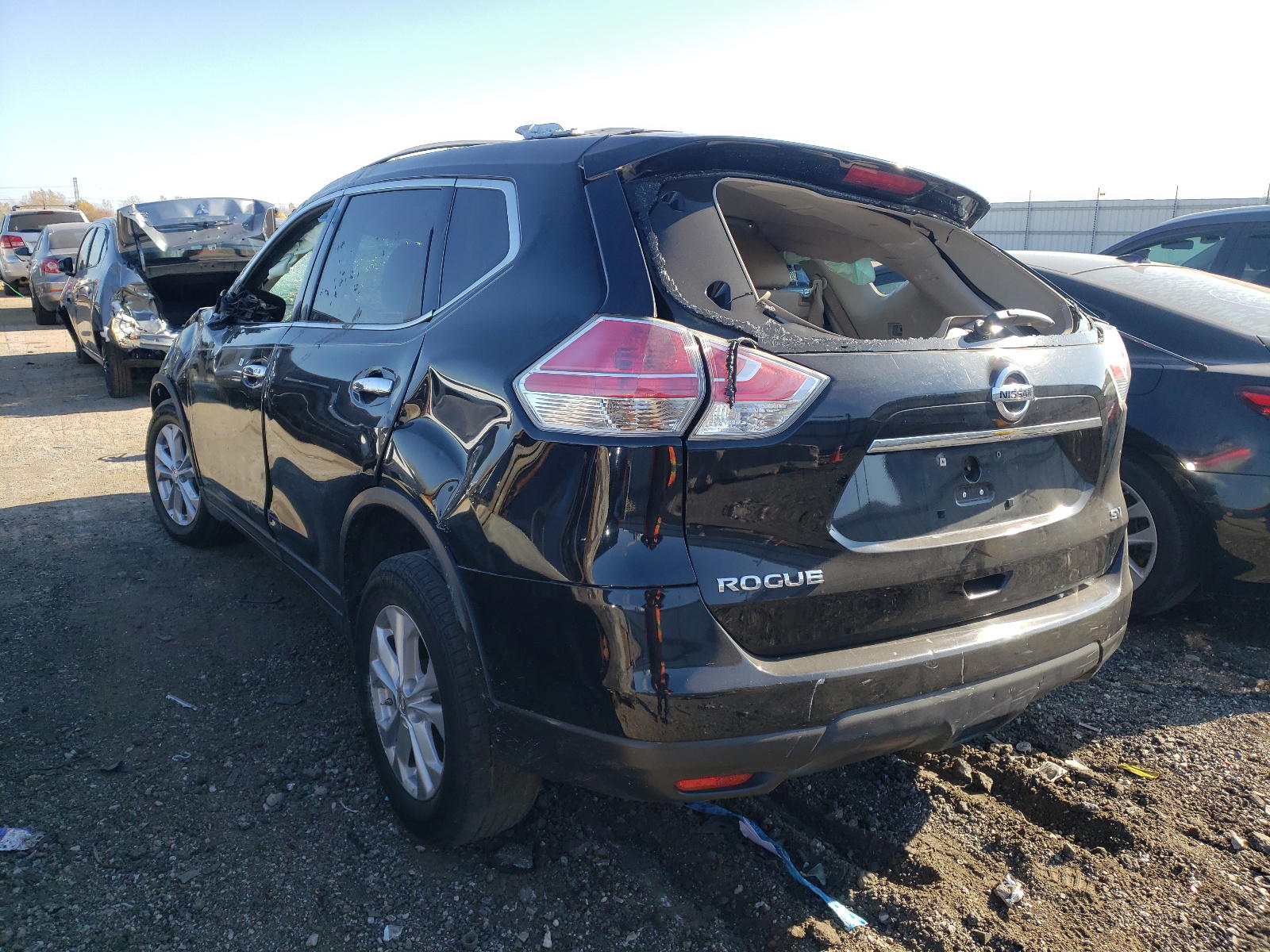 Photo 3 from auction – 2015 NISSAN ROGUE S with VIN KNMAT2MT7FP586451