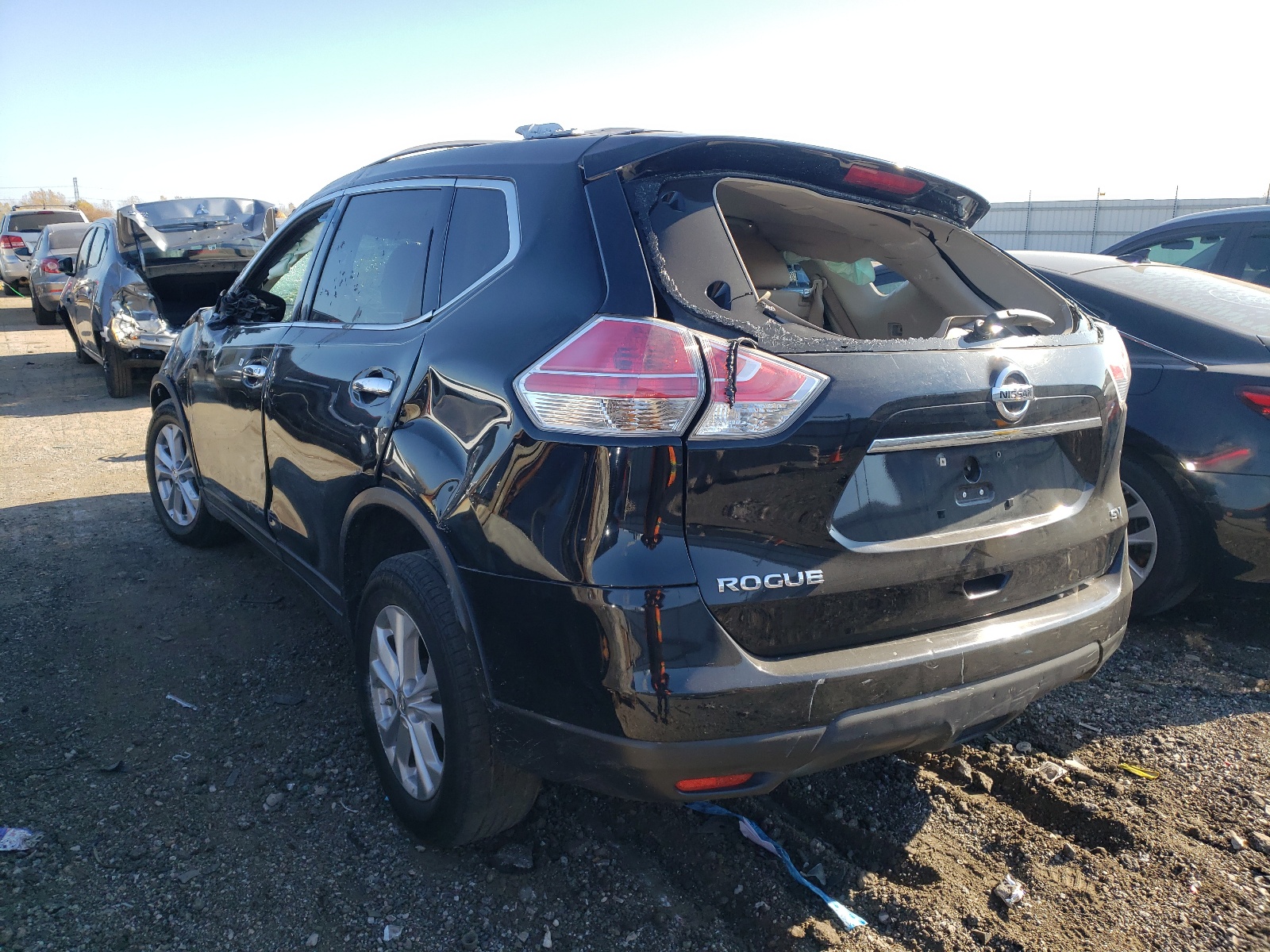 Zdjęcie 3 z aukcji – 2015 NISSAN ROGUE S z VIN KNMAT2MT7FP586451