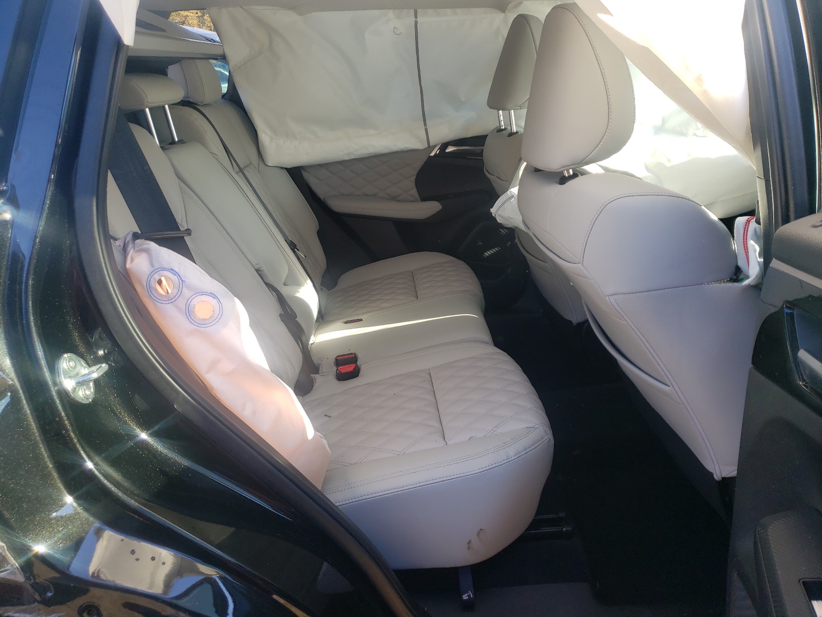 Photo 6 from auction – 2022 MITSUBISHI OUTLANDER with VIN JA4J3VA8XNZ028821