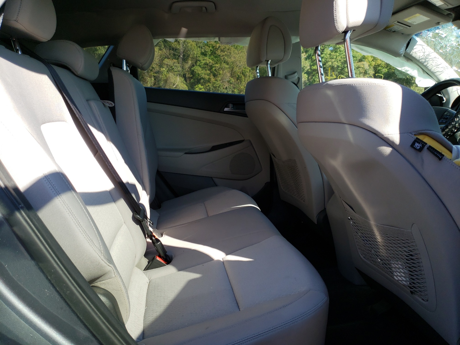 Photo 6 from auction – 2017 HYUNDAI TUCSON LIM with VIN KM8J33A47HU462537