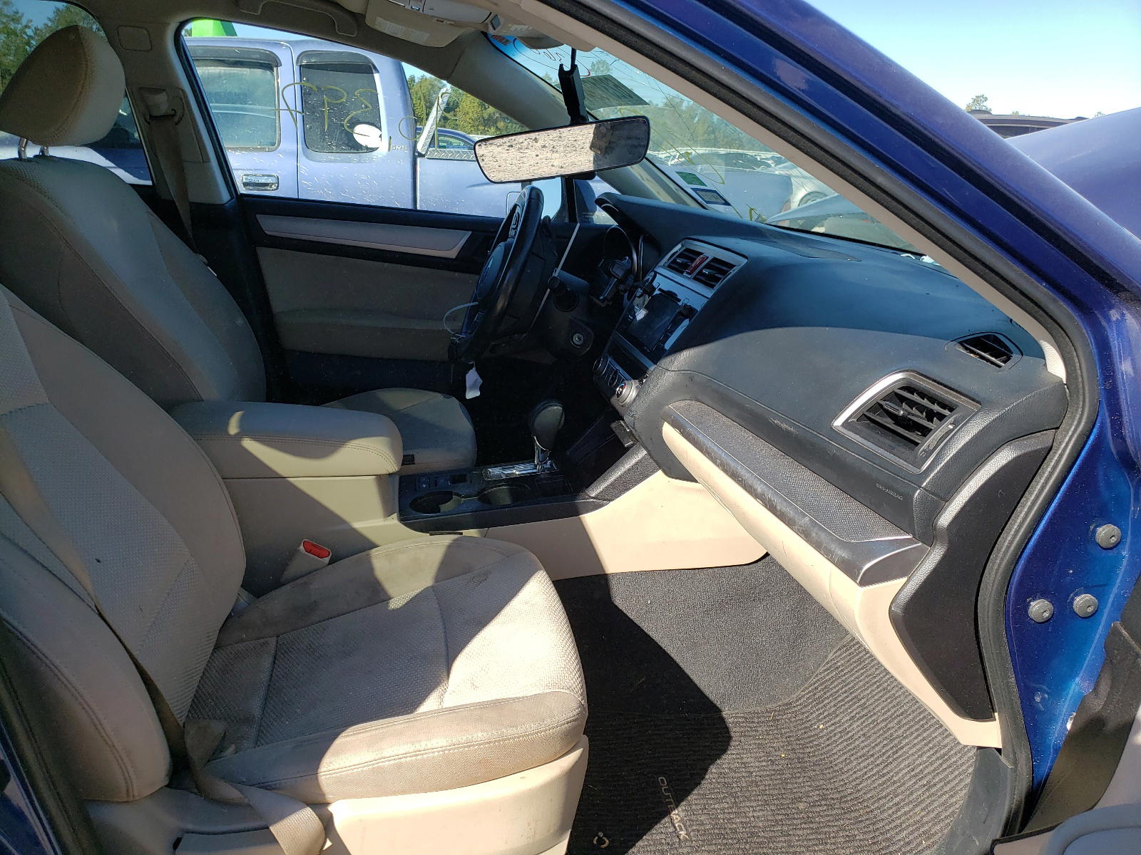 Photo 5 from auction – 2017 SUBARU OUTBACK 2. with VIN 4S4BSAFC7H3217710