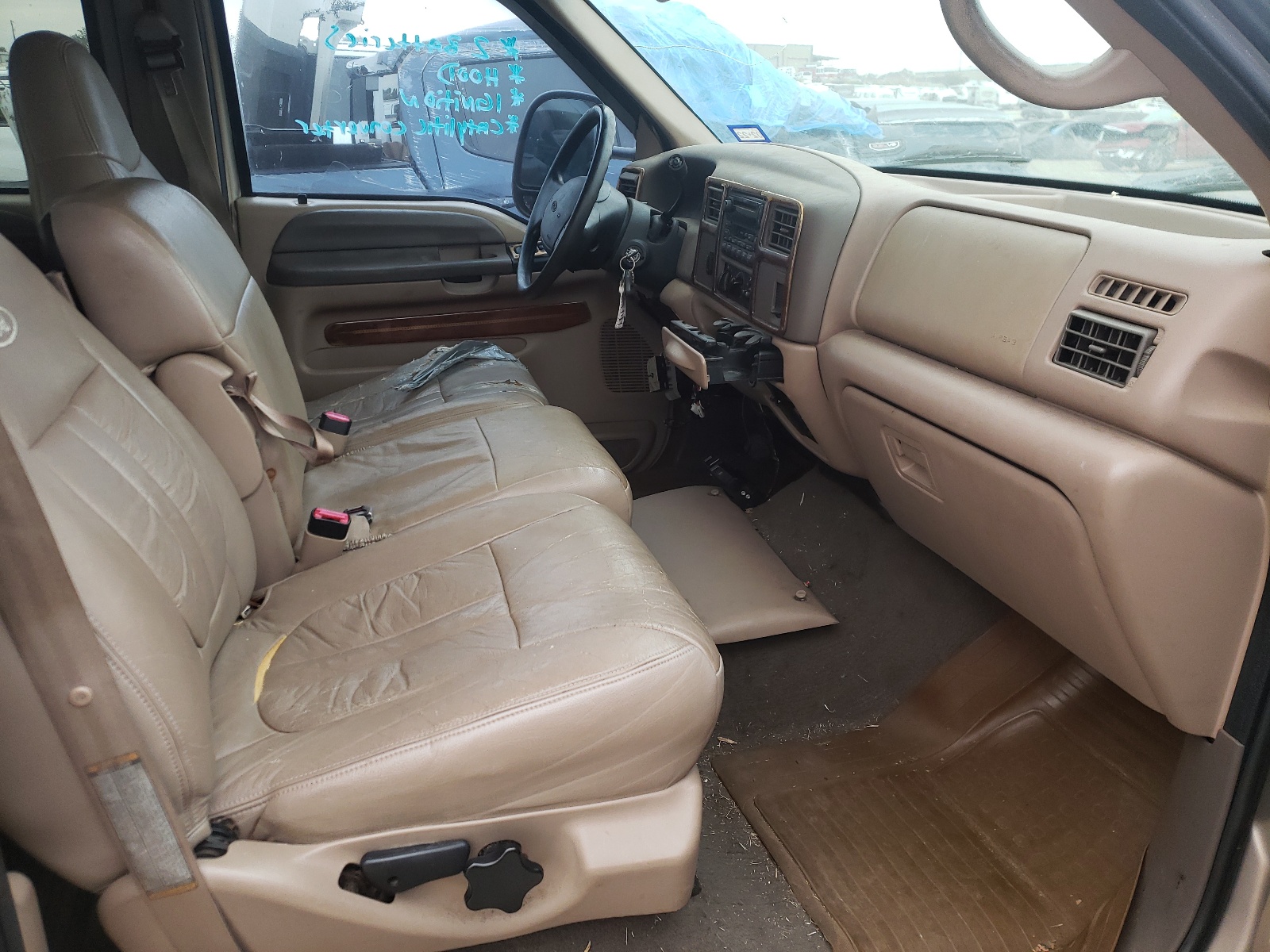 Photo 5 from auction – 1999 FORD F350 with VIN 1FTSW30F2XEA58153