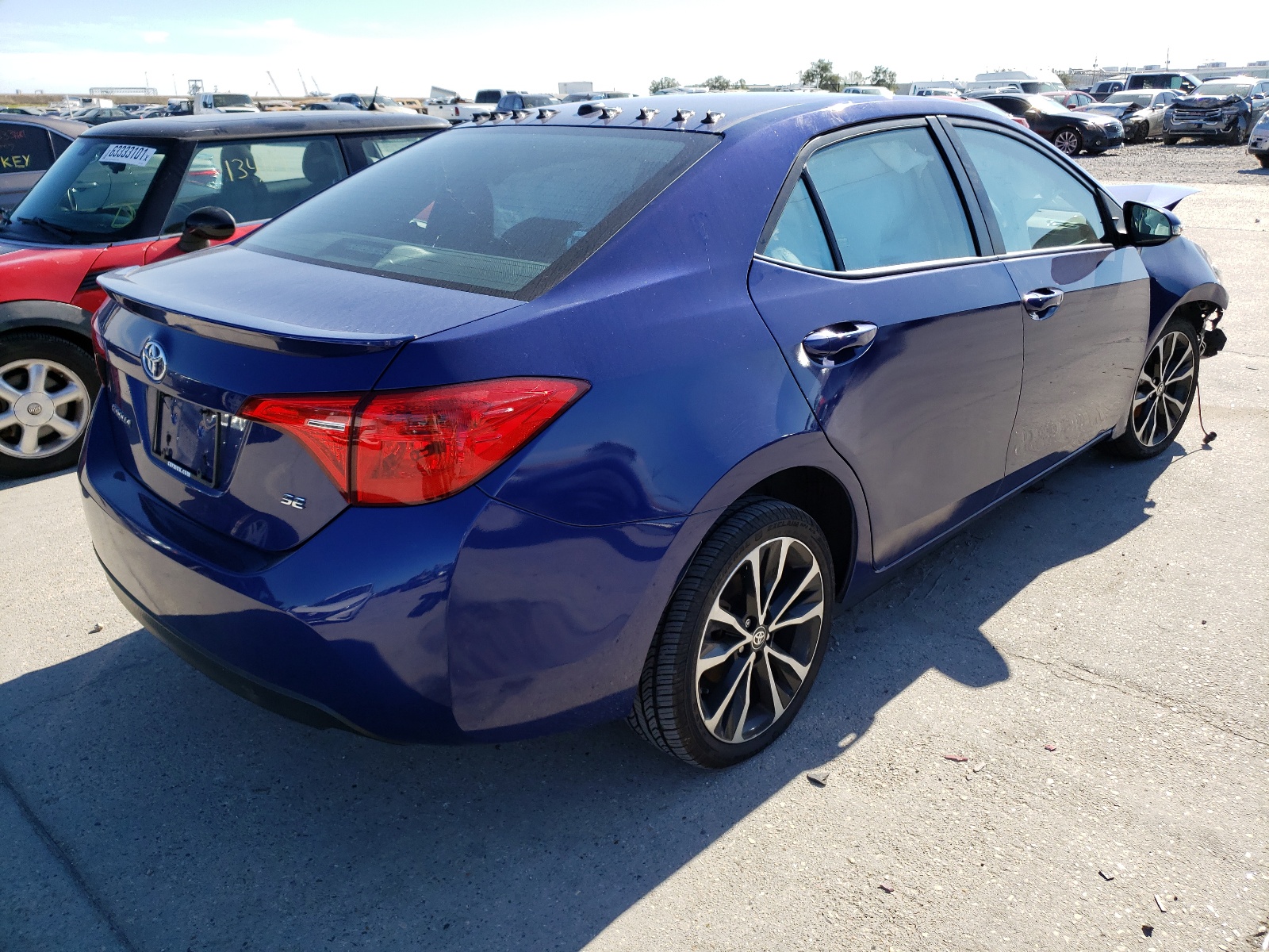Photo 4 from auction – 2017 TOYOTA COROLLA L with VIN 2T1BURHE1HC777936