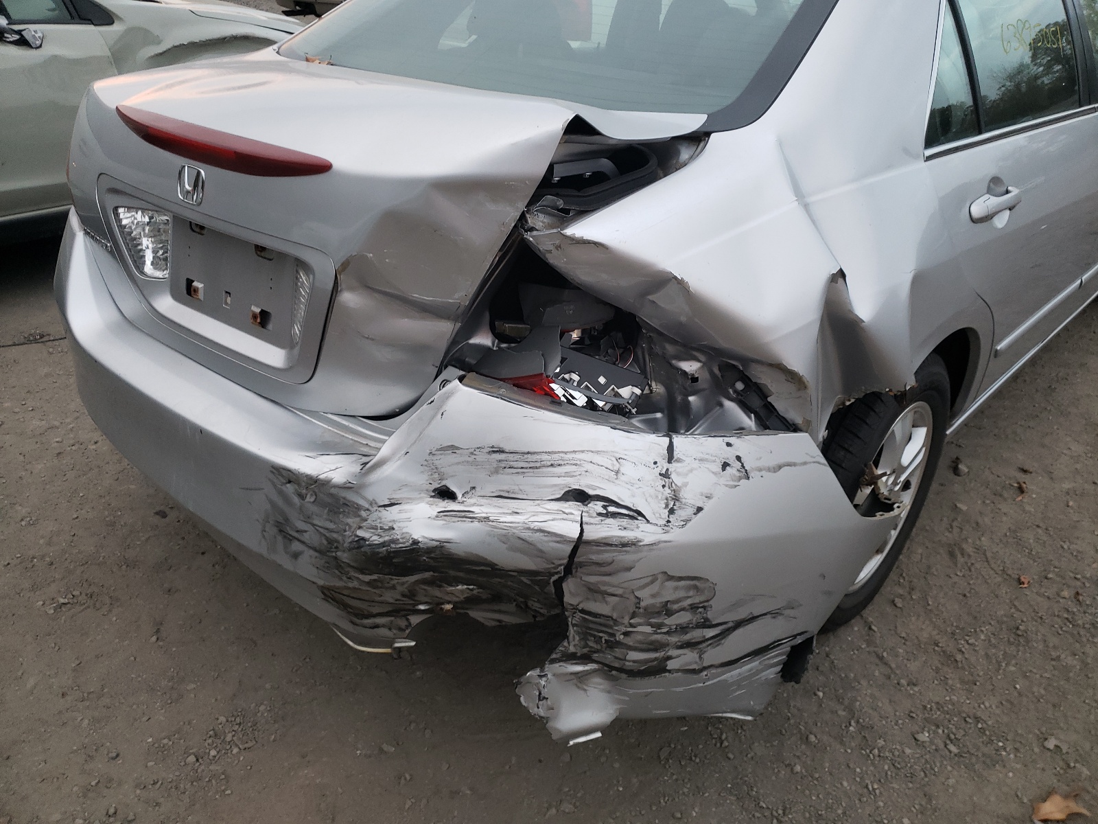 Photo 9 from auction – 2007 HONDA ACCORD SE with VIN JHMCM56357C011731