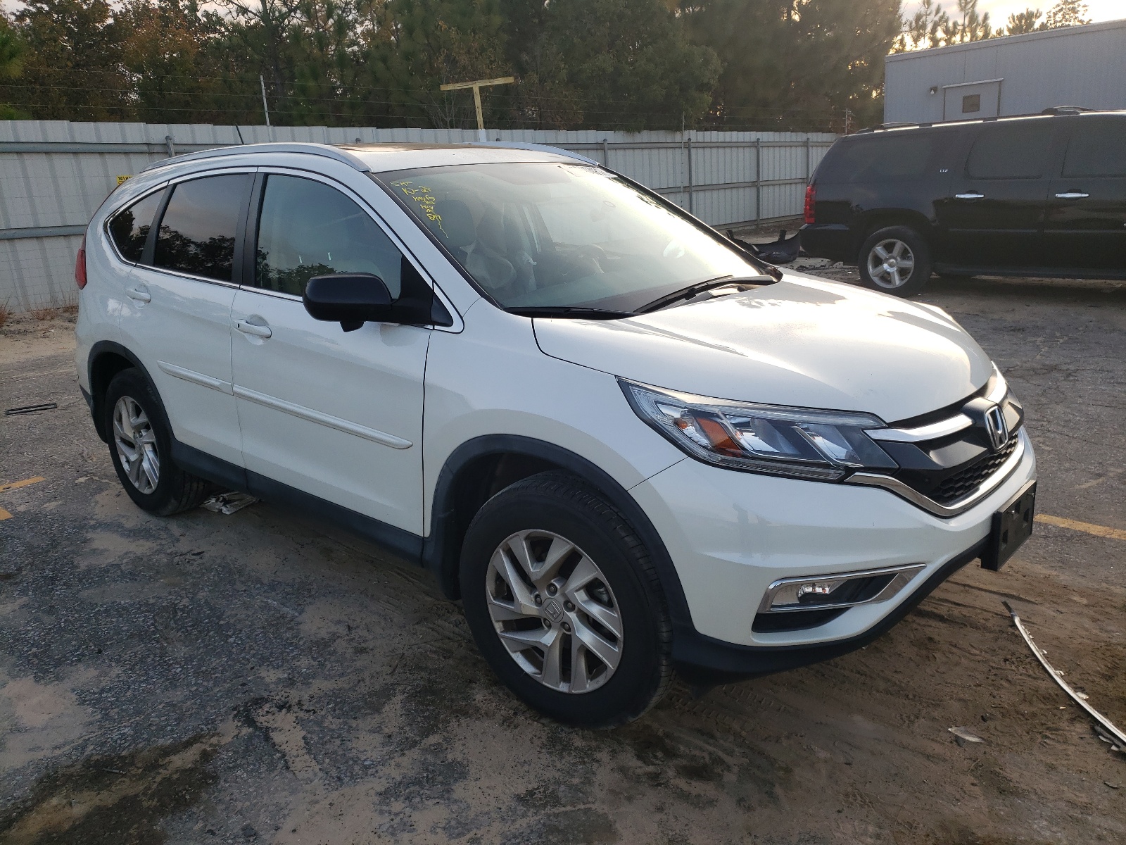 Photo 1 from auction – 2016 HONDA CR-V EXL with VIN 5J6RM4H70GL135258