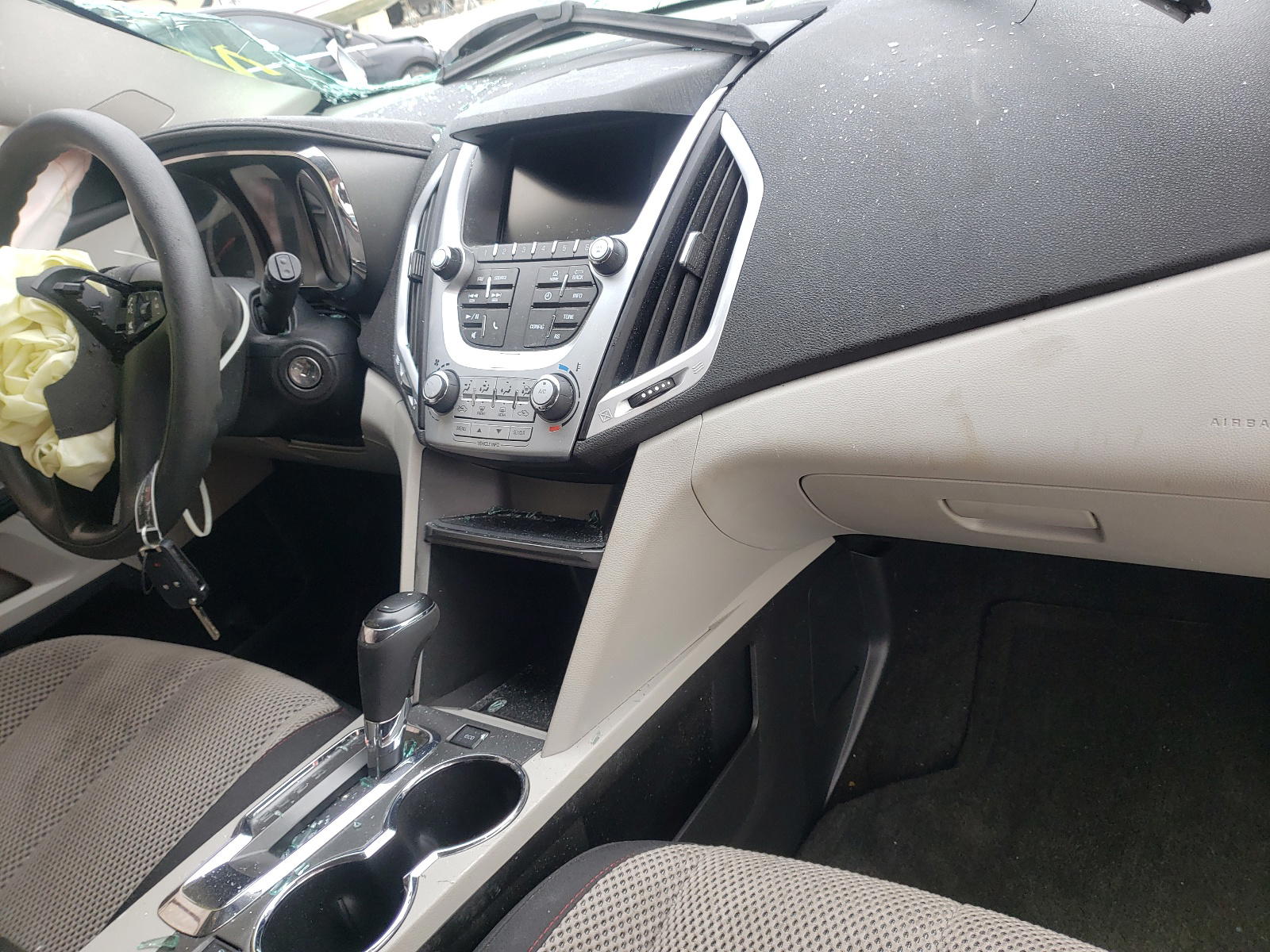 Photo 20 from auction – 2017 GMC TERRAIN SL with VIN 2GKALMEK3H6334690