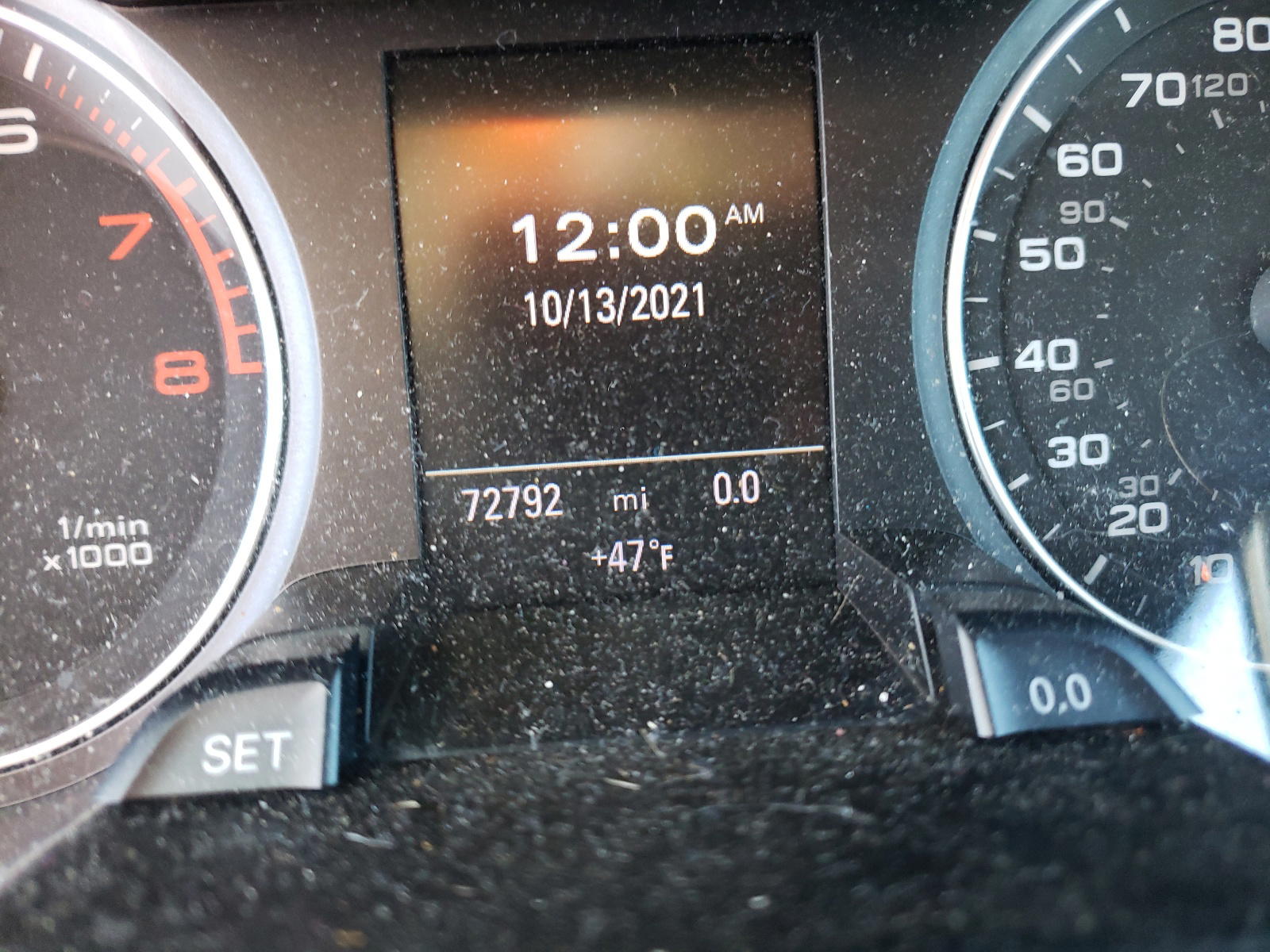 Photo 8 from auction – 2014 AUDI A4 with VIN WAUBFAFL7EN030294