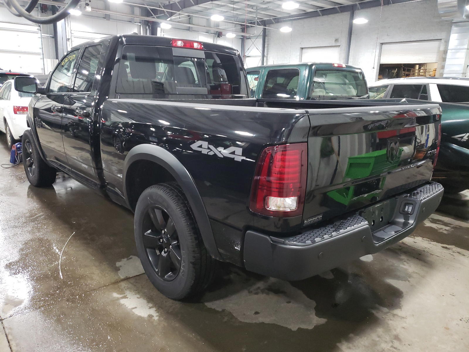 Photo 3 from auction – 2019 RAM 1500 CLASS with VIN 1C6RR7GG1KS670521