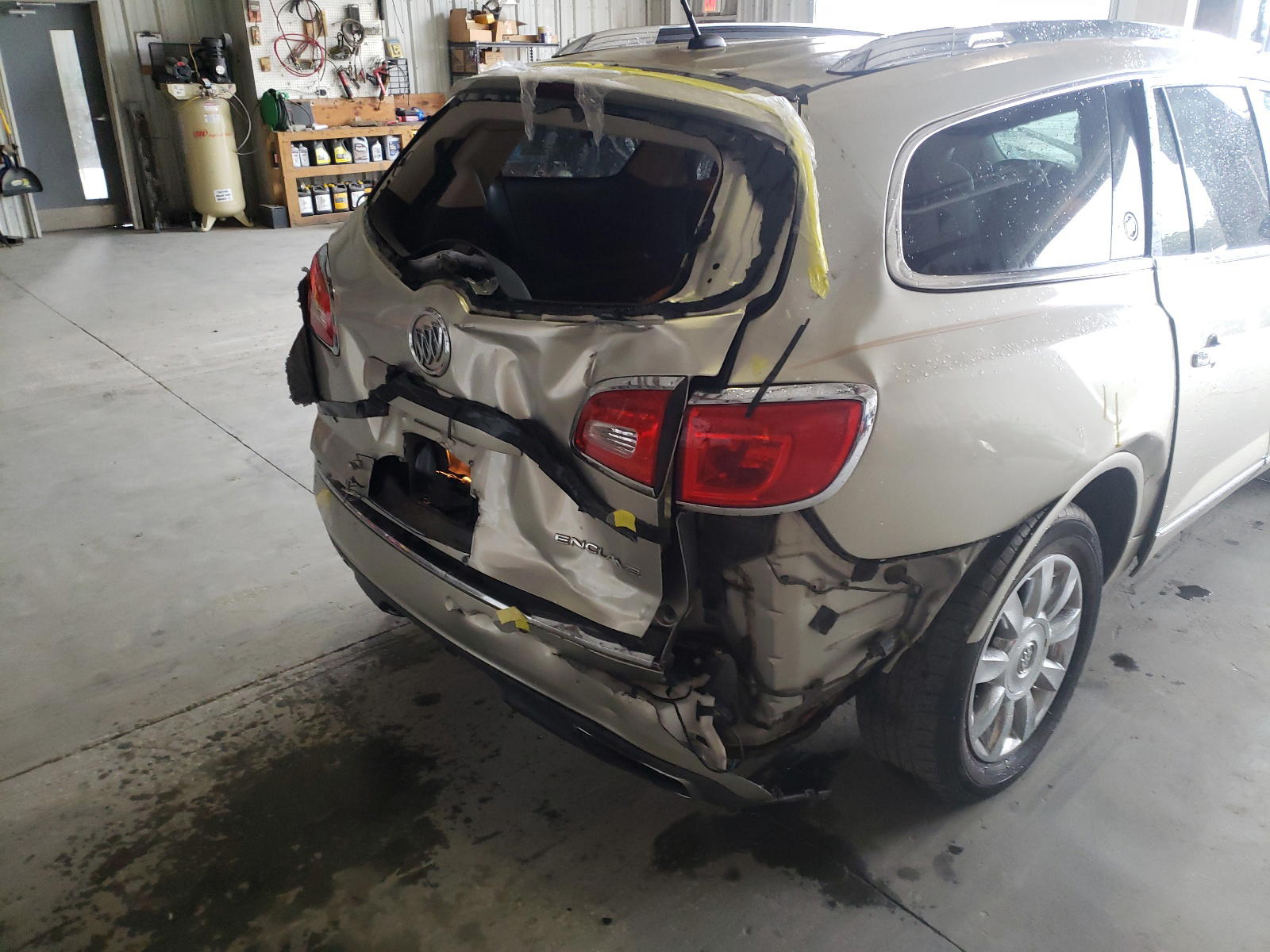 Photo 9 from auction – 2013 BUICK ENCLAVE with VIN 5GAKRDKD2DJ230291