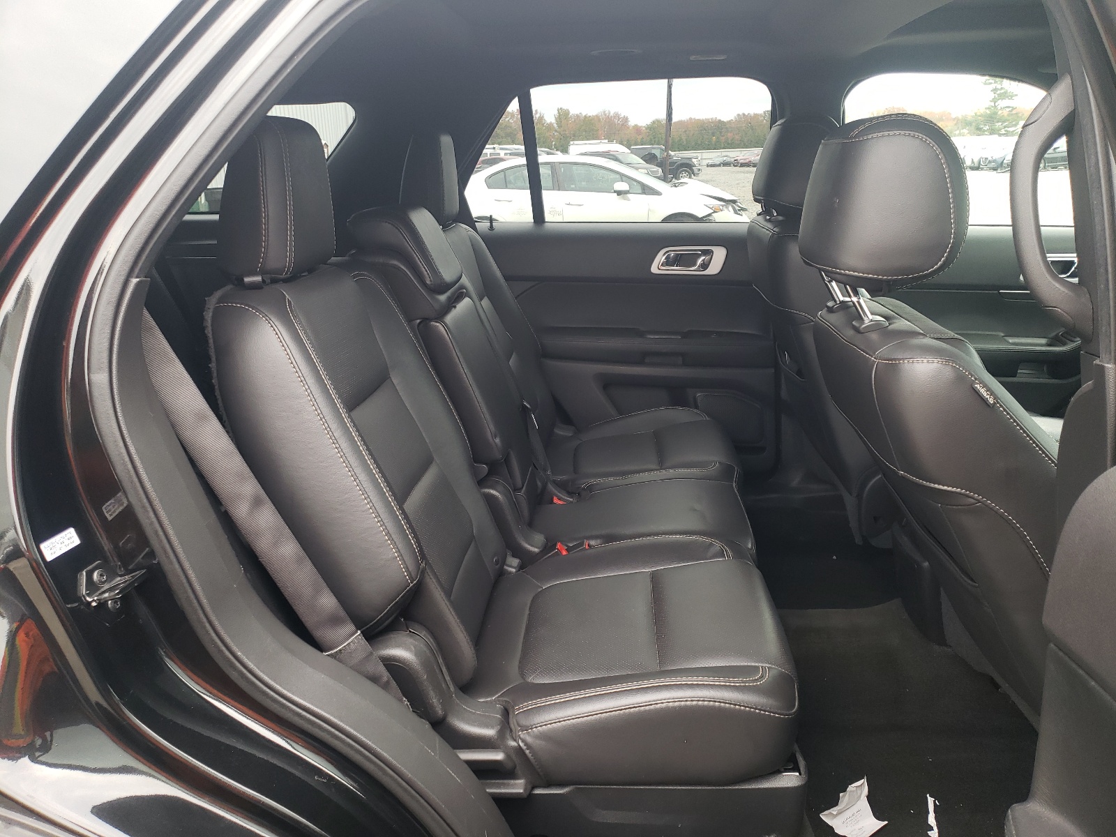 Photo 6 from auction – 2015 FORD EXPLORER S with VIN 1FM5K8GTXFGA65285