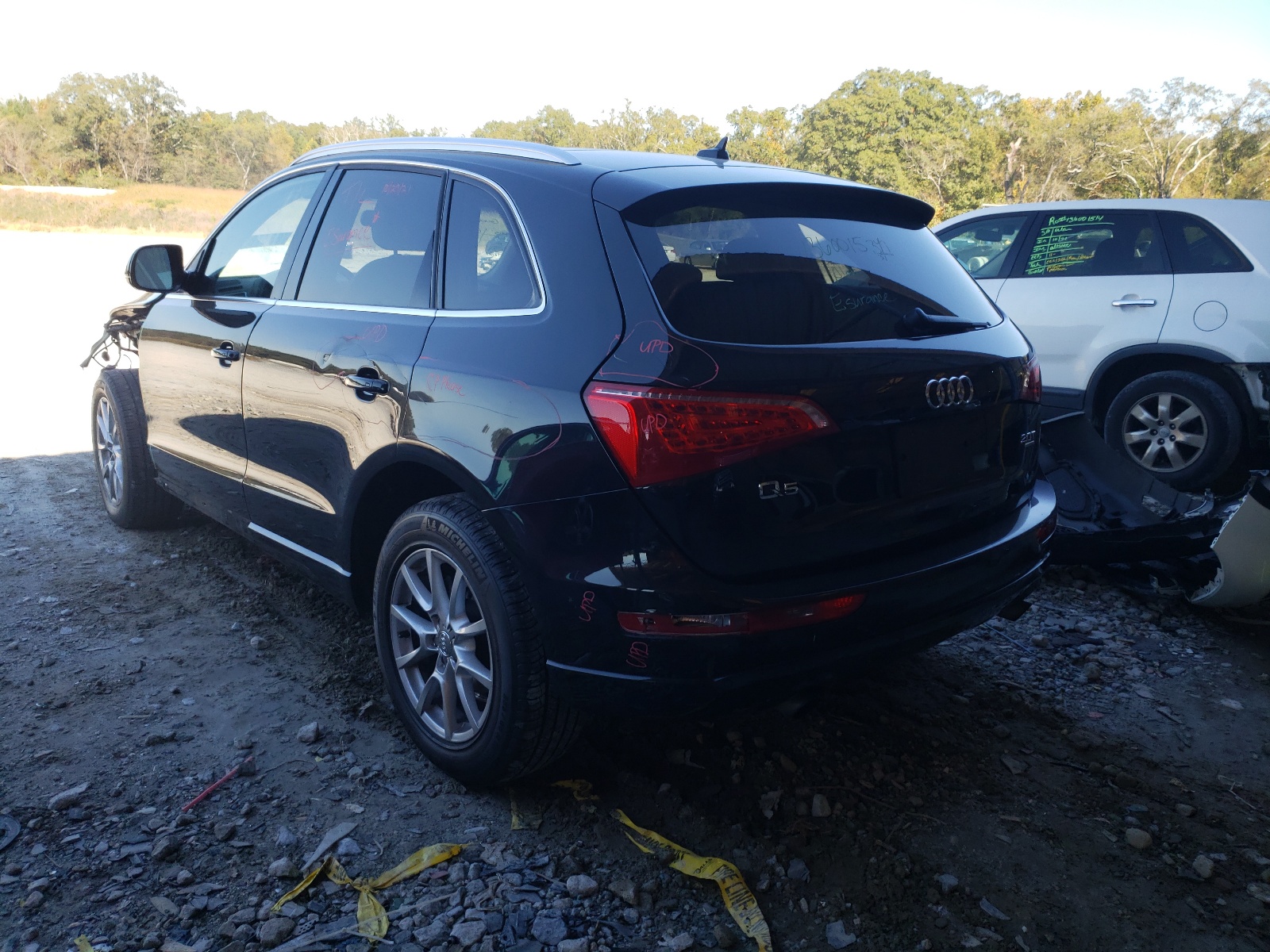 Фото 3 с аукциона – 2012 AUDI Q5 PREMIUM с VIN WA1LFAFP0CA061766