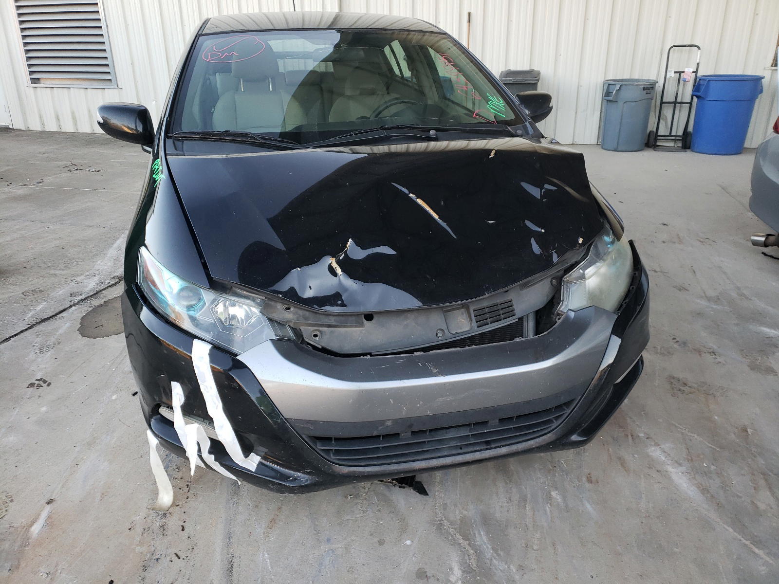 Photo 9 from auction – 2011 HONDA INSIGHT EX with VIN JHMZE2H72BS009763