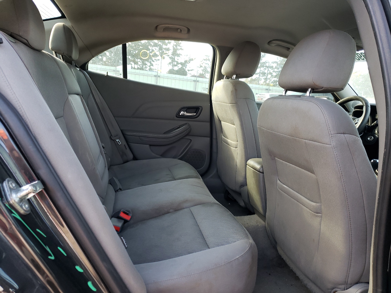 Photo 6 from auction – 2015 CHEVROLET MALIBU LS with VIN 1G11A5SL0FF162358