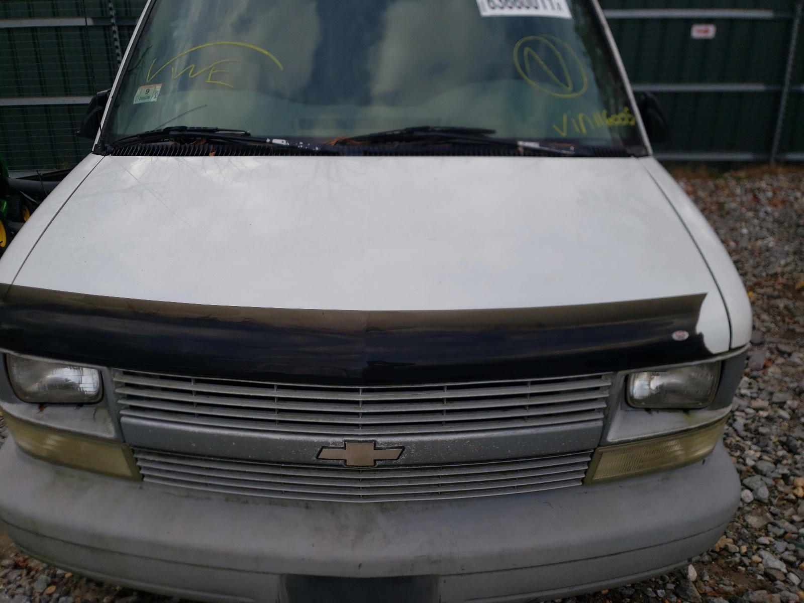 Photo 7 from auction – 2004 CHEVROLET ASTRO with VIN 1GCDL19X64B116005