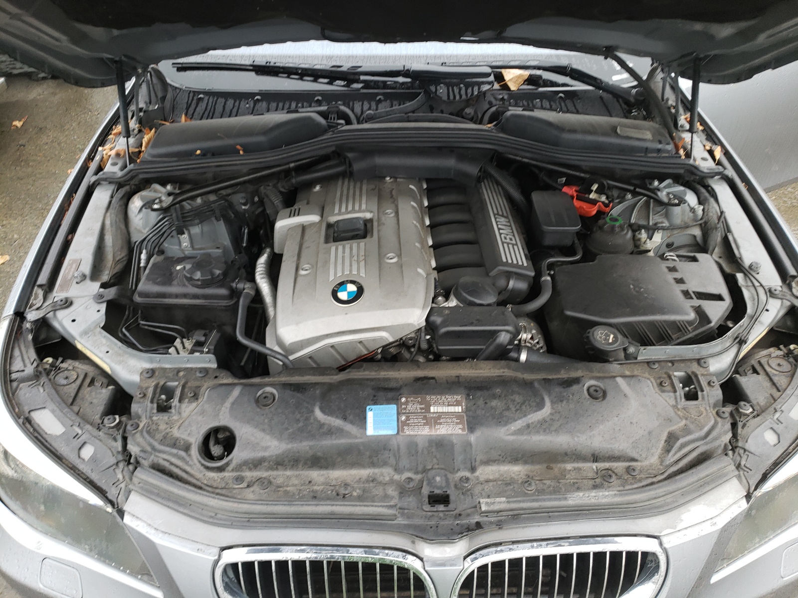 Photo 7 from auction – 2007 BMW 530 XI with VIN WBANF73507CU27642