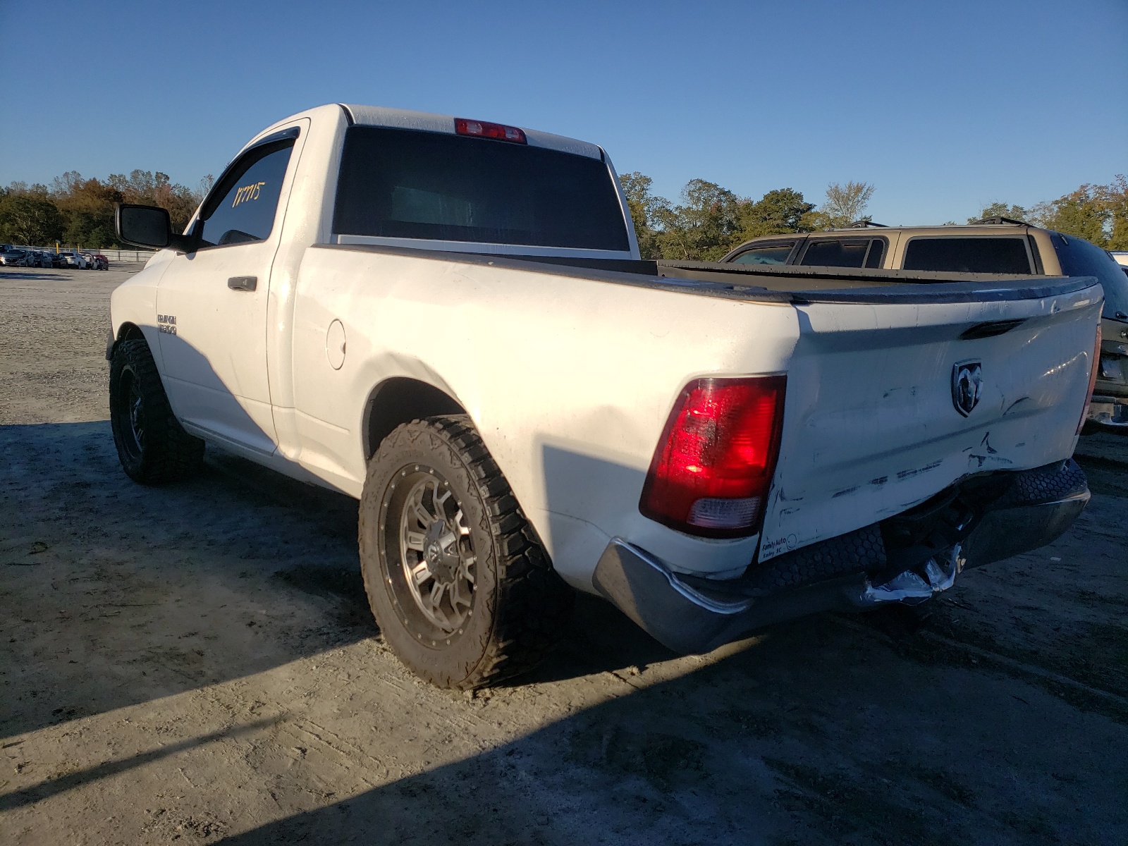 Photo 3 from auction – 2014 RAM 1500 ST with VIN 3C6JR6AG5EG332888