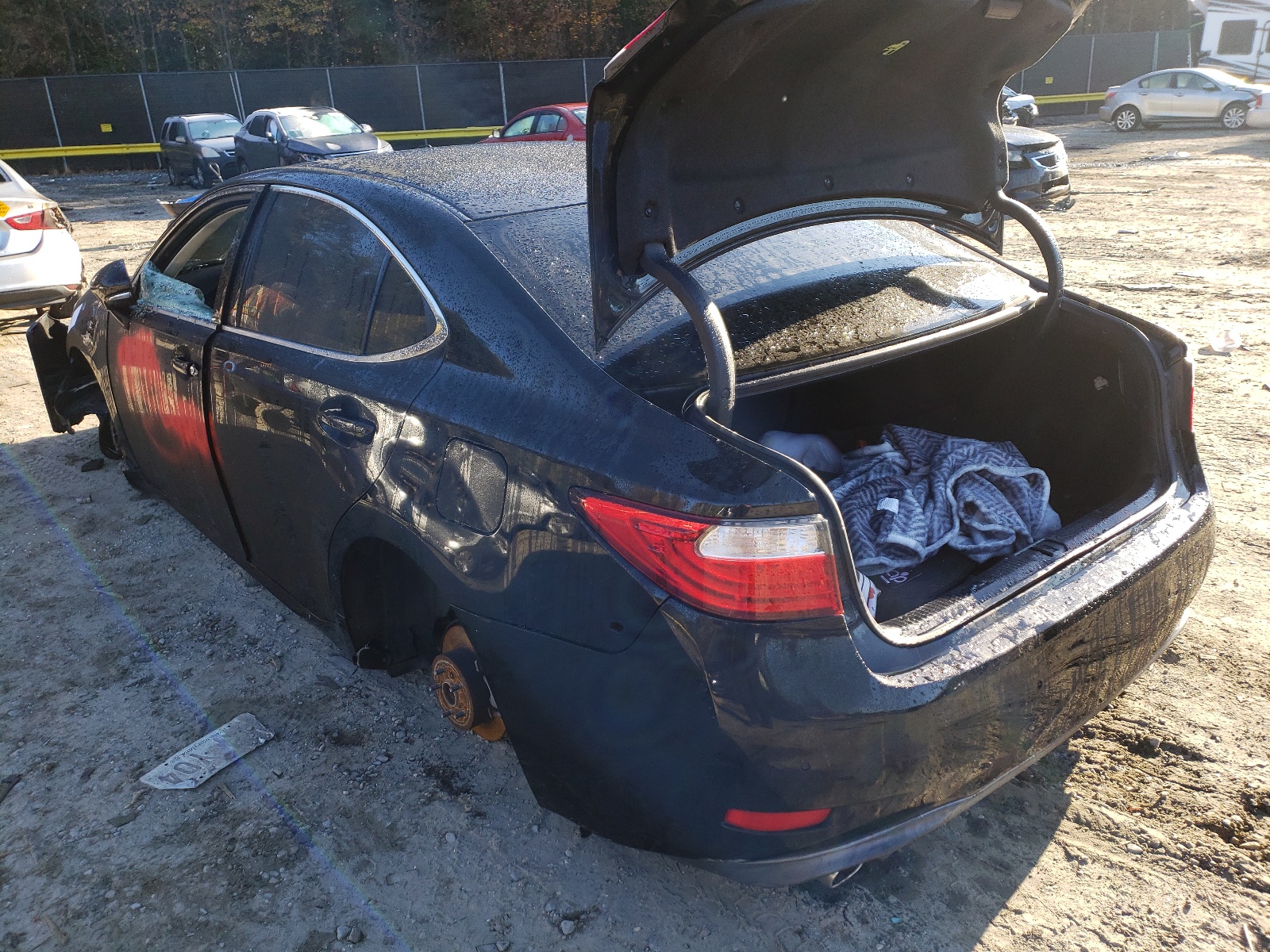 صورة رقم 3 من المزاد - 2014 LEXUS ES 350 مع VIN JTHBK1GG5E2115988