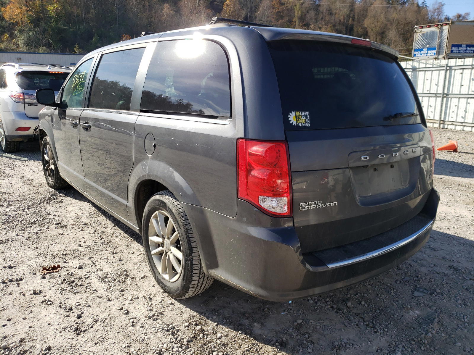 Photo 3 from auction – 2019 DODGE GRAND CARA with VIN 2C4RDGCG1KR511643