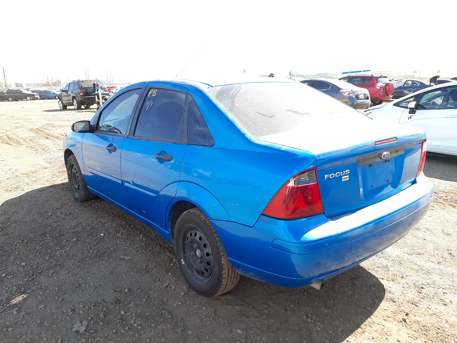 Photo 3 from auction – 2007 FORD FOCUS ZX4 with VIN 1FAFP34N87W253884