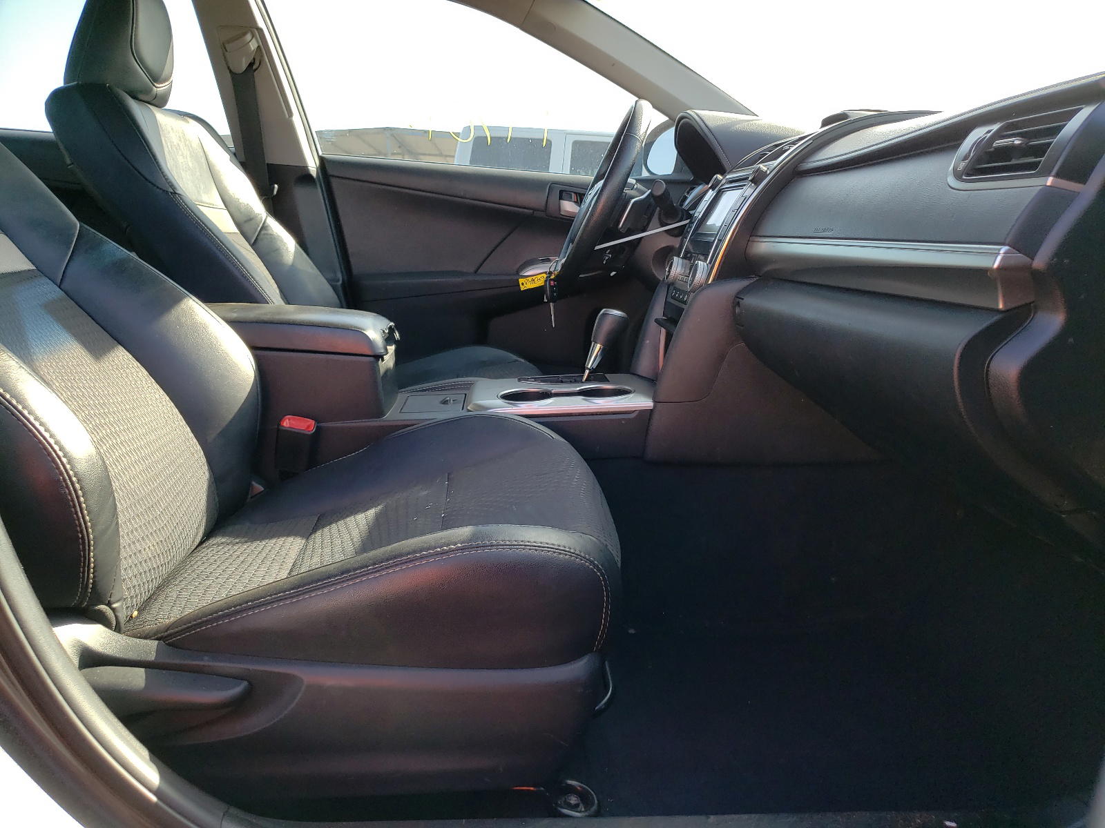 Photo 5 from auction – 2012 TOYOTA CAMRY BASE with VIN 4T1BF1FK7CU535891