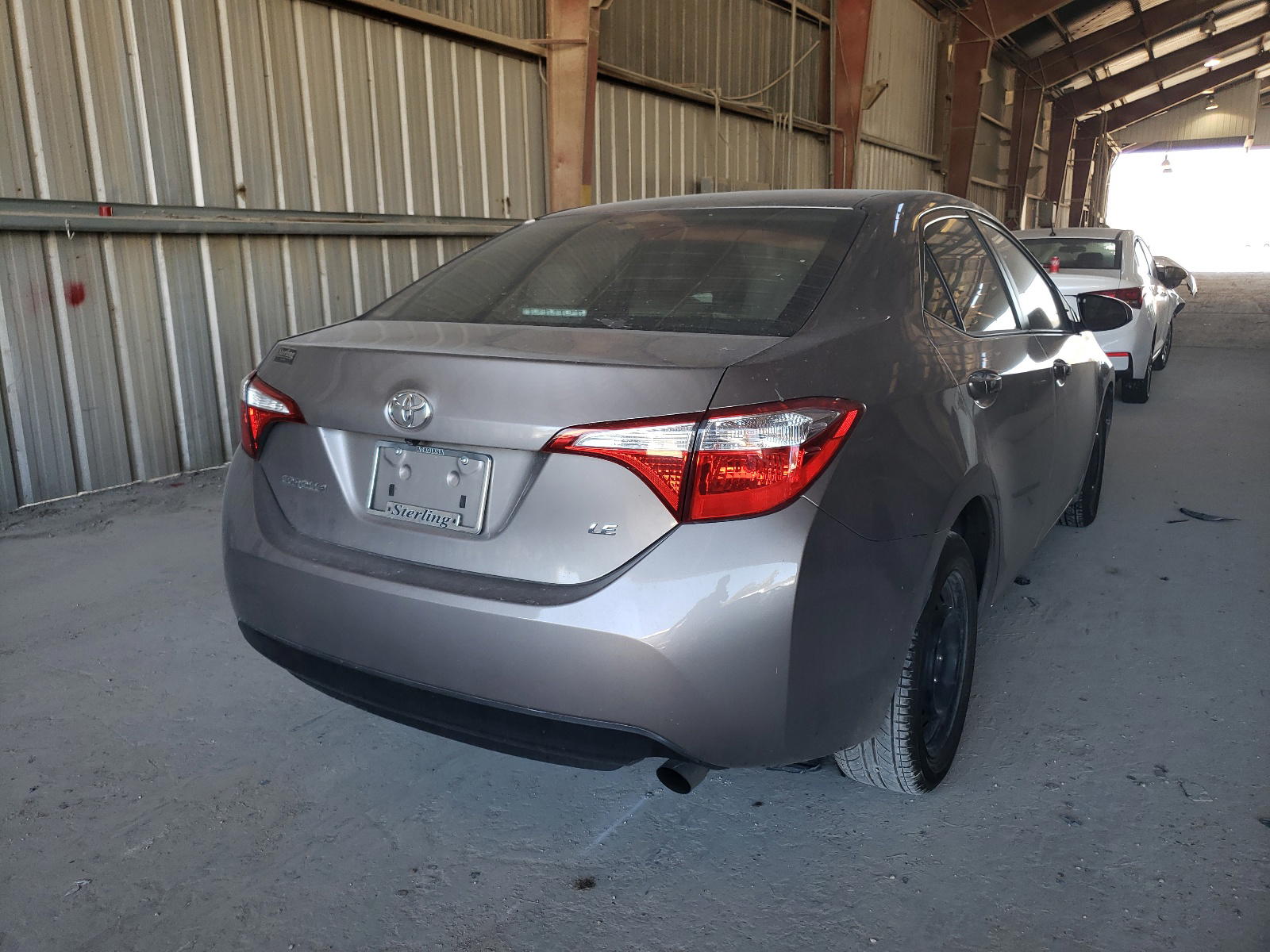 Photo 4 from auction – 2016 TOYOTA COROLLA L with VIN 5YFBURHEXGP377582