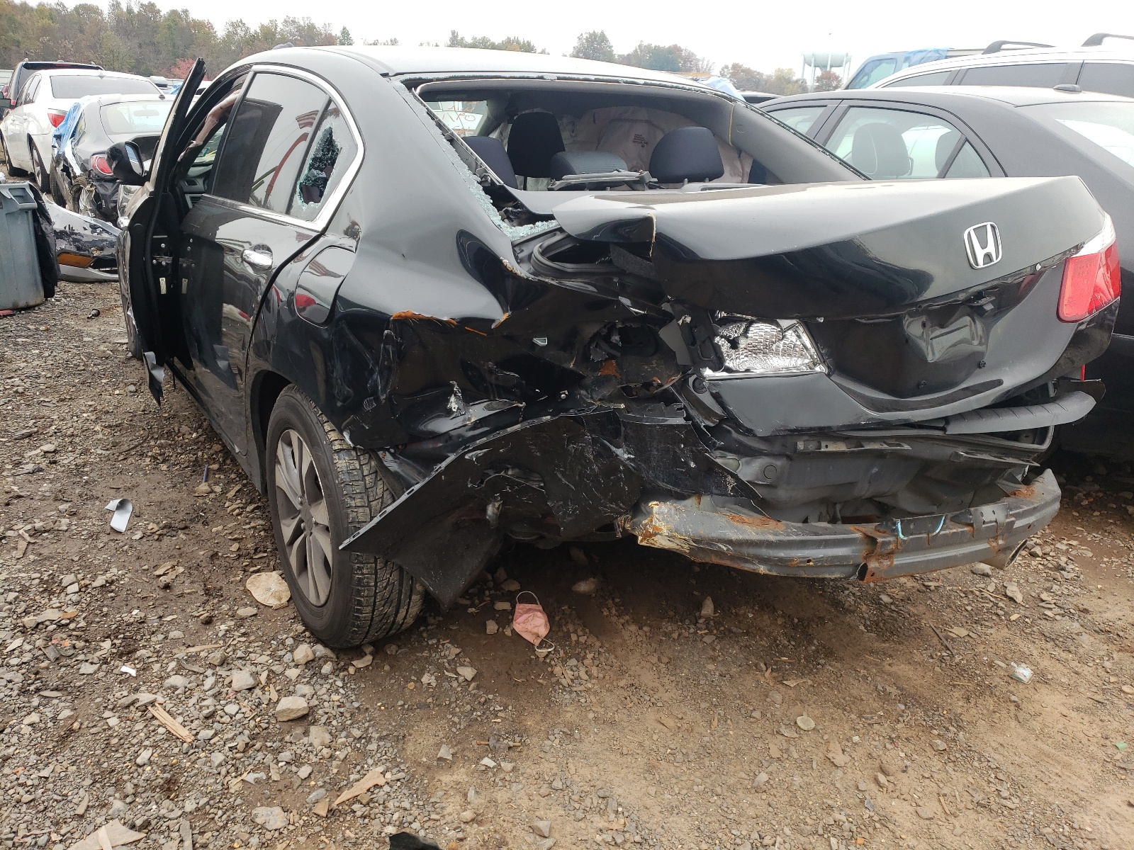 Photo 3 from auction – 2014 HONDA ACCORD LX with VIN 1HGCR2F30EA303217