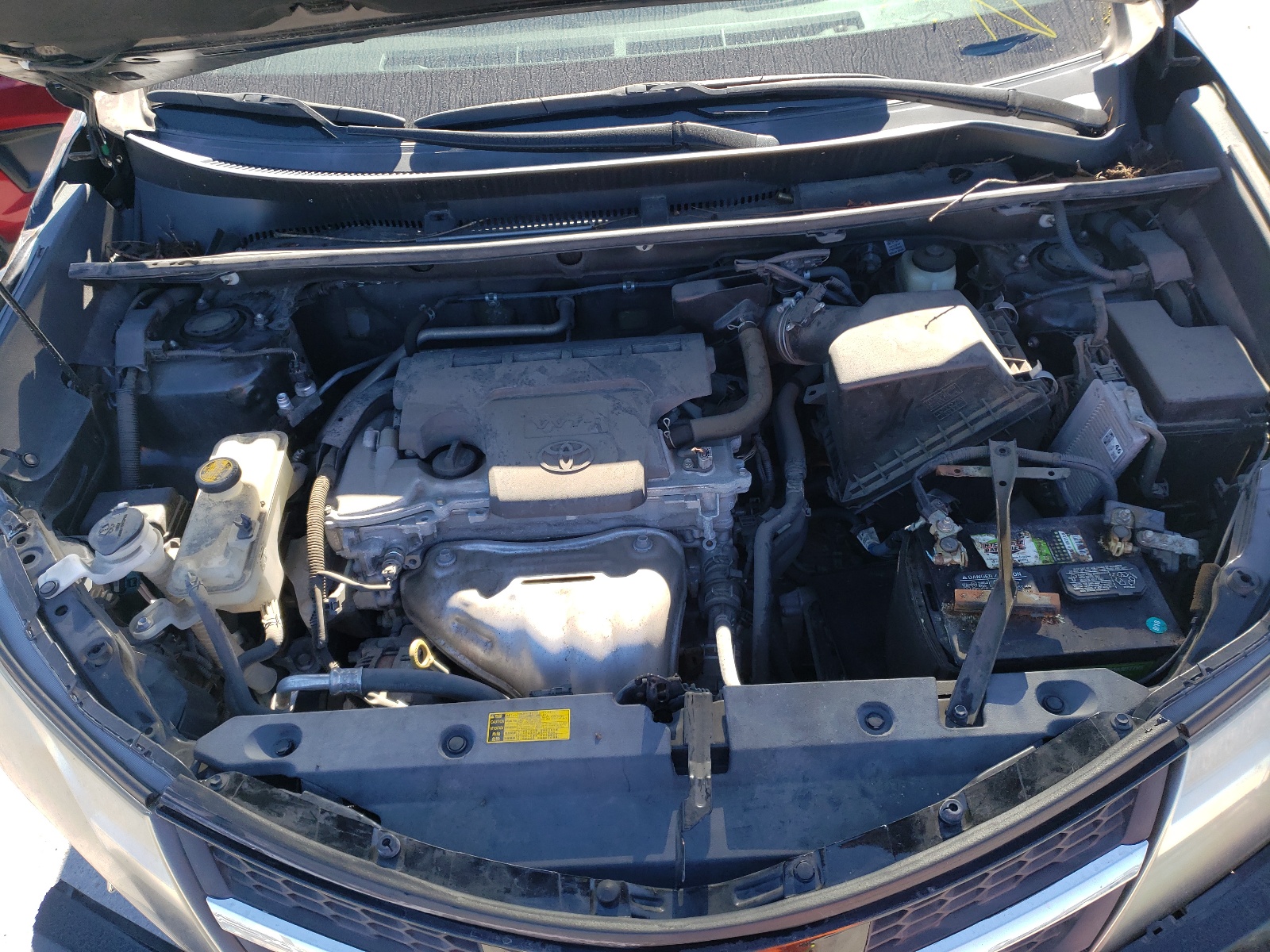 Photo 7 from auction – 2015 TOYOTA RAV4 XLE with VIN 2T3WFREV5FW206677