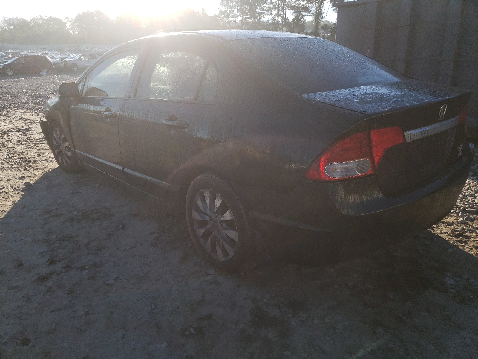Photo 3 from auction – 2010 HONDA CIVIC EX with VIN 2HGFA1F87AH505879