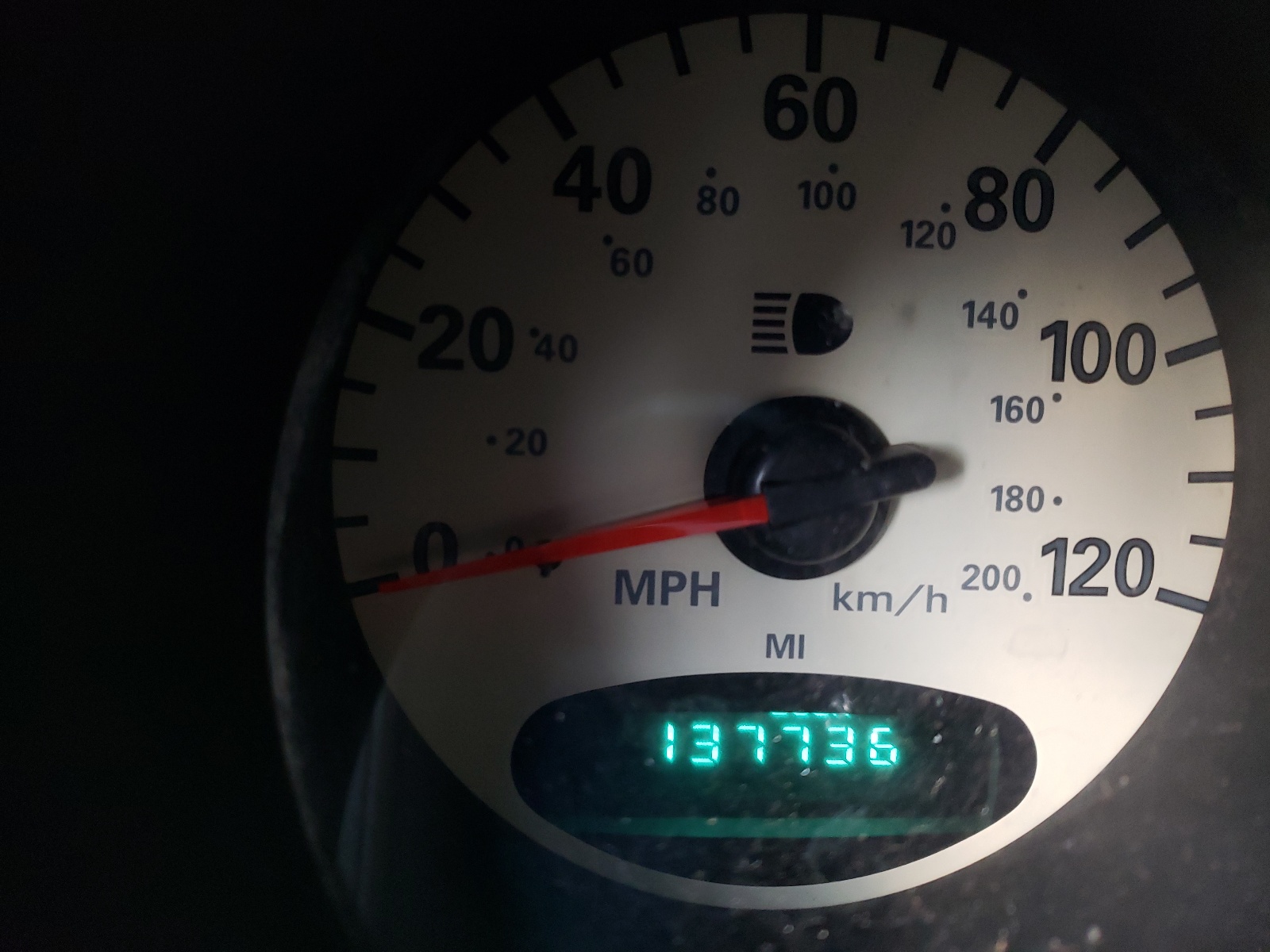 Photo 8 from auction – 2005 CHRYSLER PT CRUISER with VIN 3C3EY45X15T338923