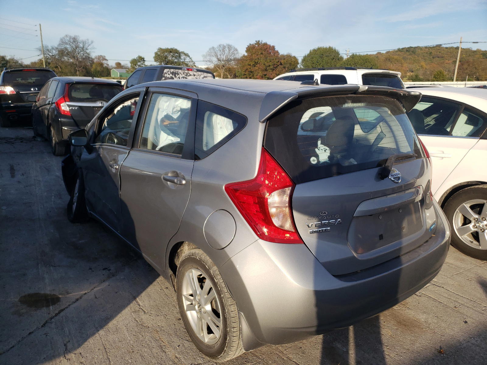 Photo 3 from auction – 2015 NISSAN VERSA NOTE with VIN 3N1CE2CP6FL446252