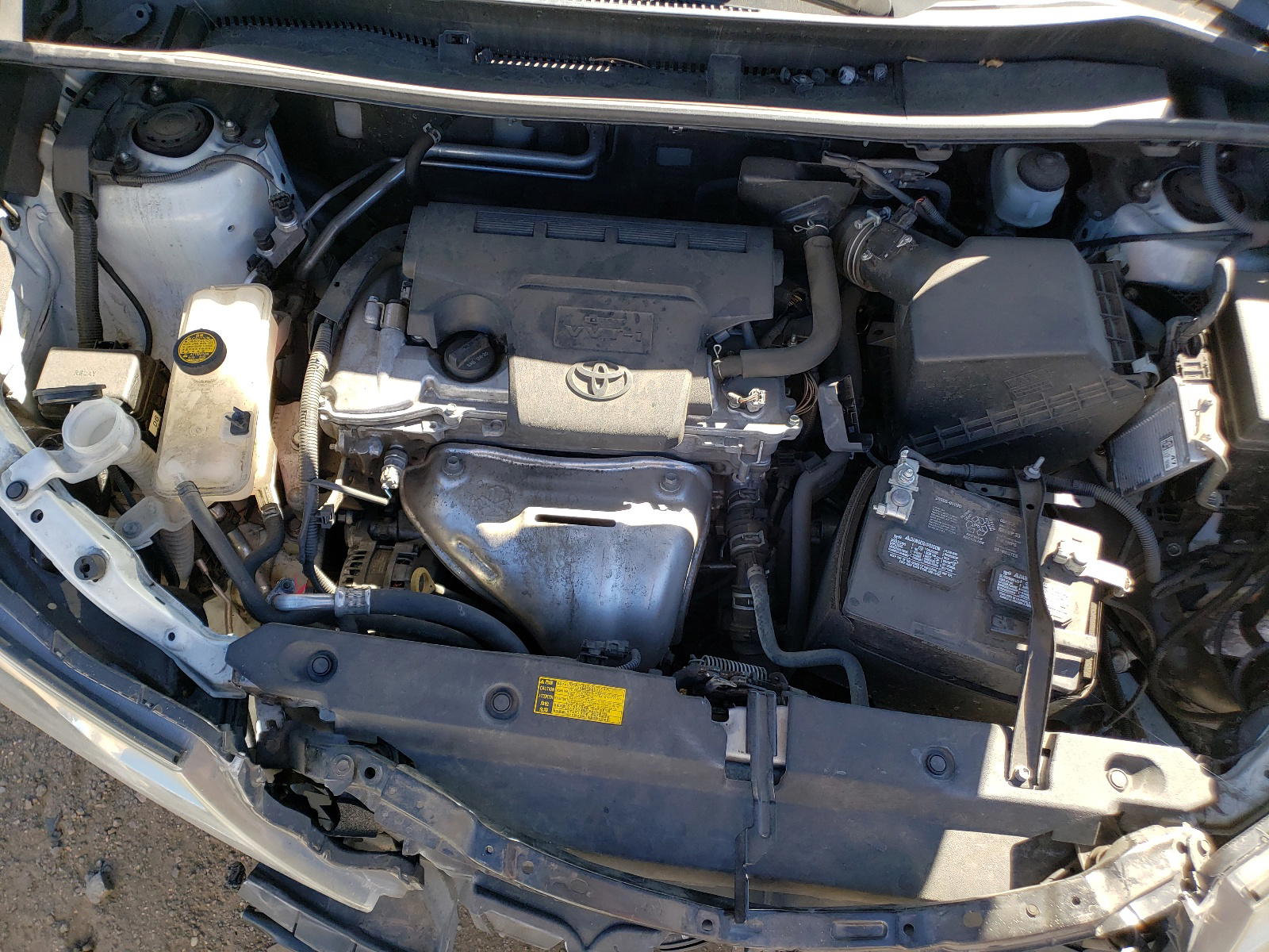 Photo 7 from auction – 2015 TOYOTA RAV4 LIMIT with VIN 2T3DFREV6FW375971