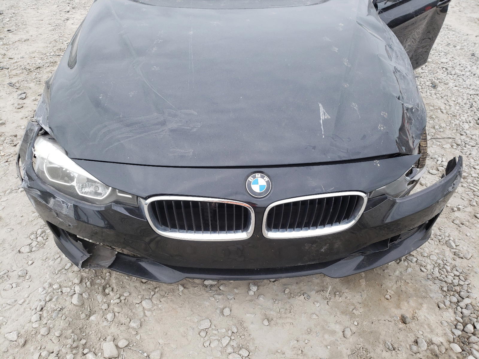 Photo 7 from auction – 2014 BMW 328 I with VIN WBA3A5C56EP603352
