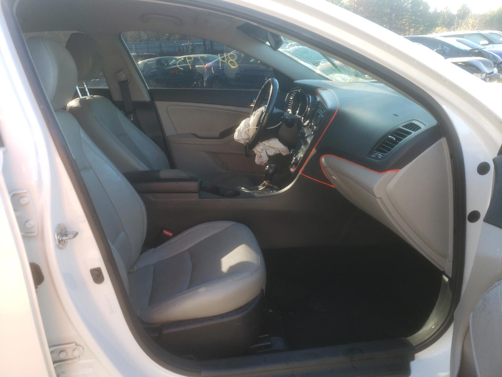 Photo 5 from auction – 2013 KIA OPTIMA EX with VIN 5XXGN4A79DG209440