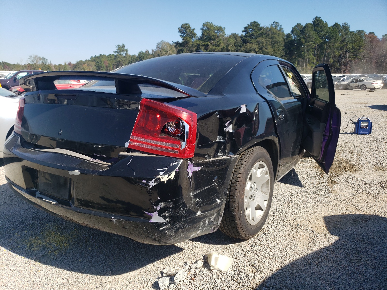 Photo 4 from auction – 2007 DODGE CHARGER SE with VIN 2B3LA43R37H660939
