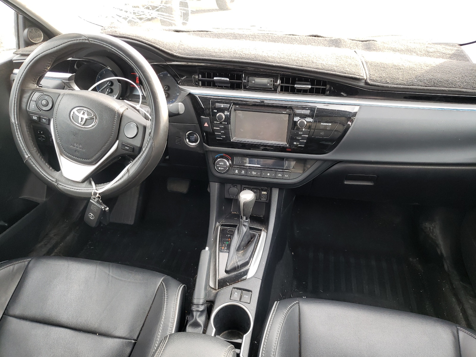 Photo 9 from auction – 2016 TOYOTA COROLLA L with VIN 2T1BURHE8GC741367