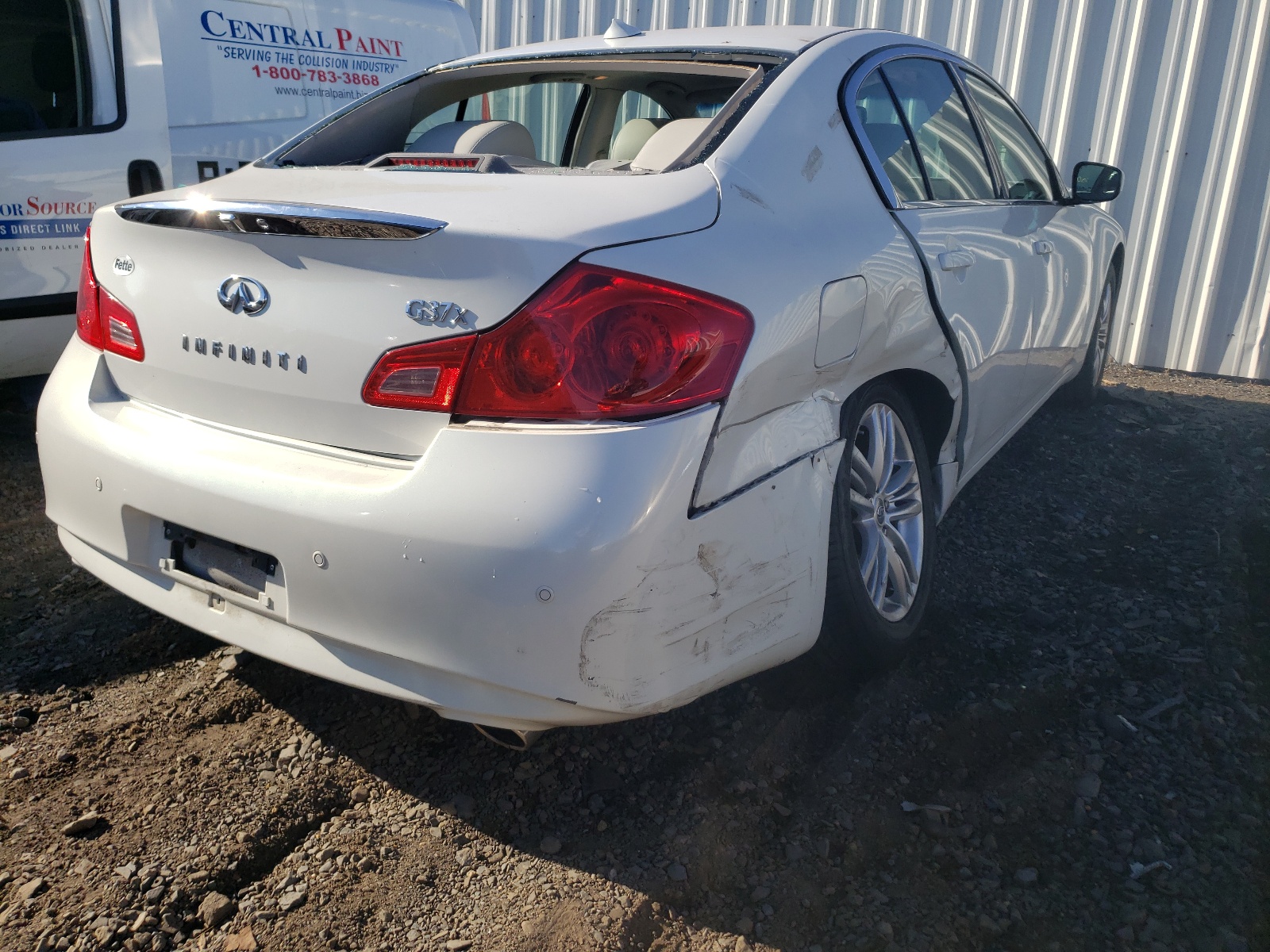 Photo 4 from auction – 2011 INFINITI G37 with VIN JN1CV6AR5BM350009