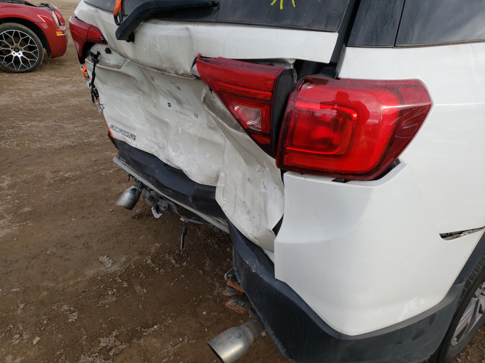 Photo 9 from auction – 2017 GMC ACADIA SLE with VIN 1GKKNLLS6HZ193890