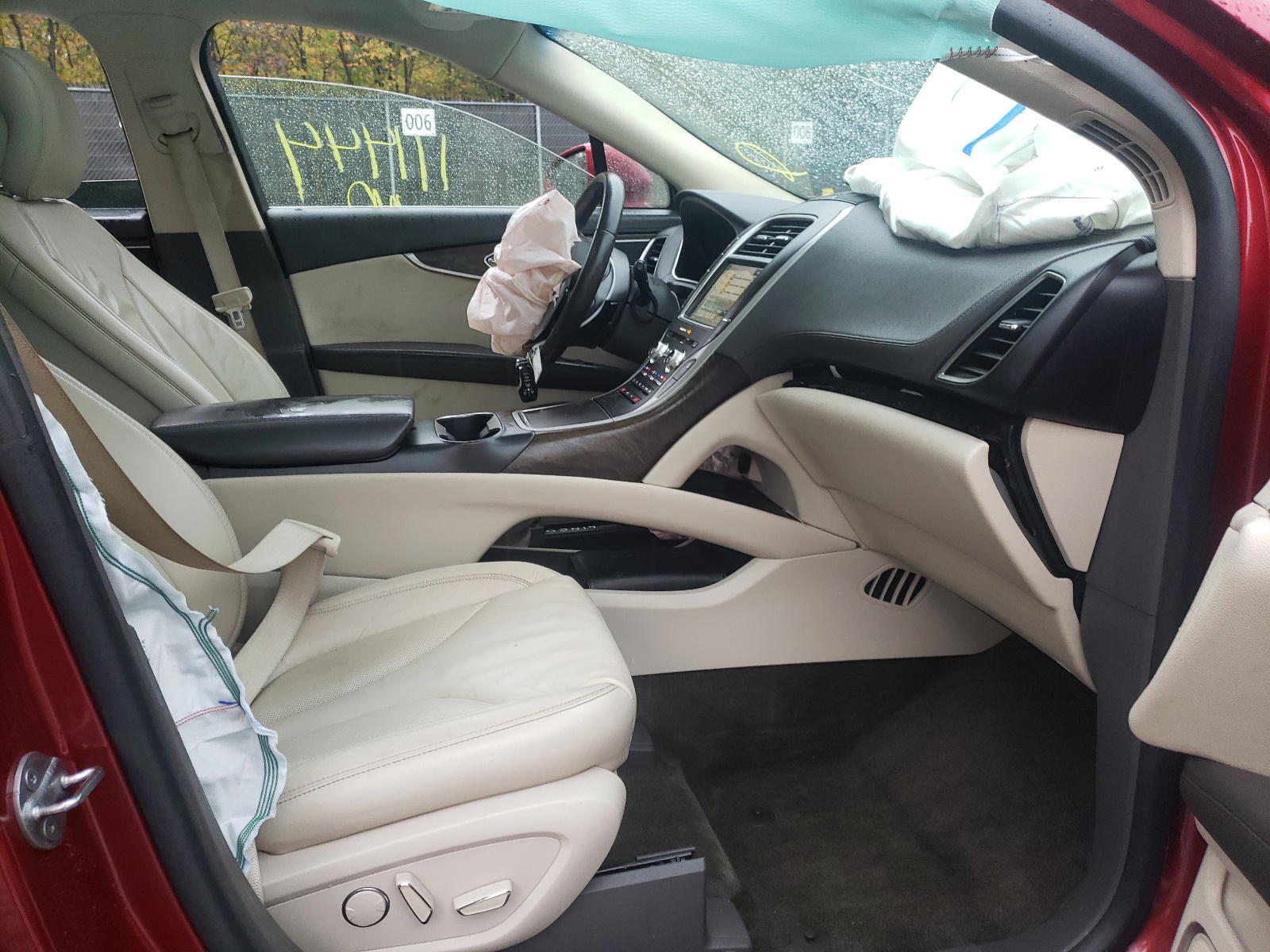 Photo 5 from auction – 2017 LINCOLN MKX SELECT with VIN 2LMPJ6KR1HBL12977