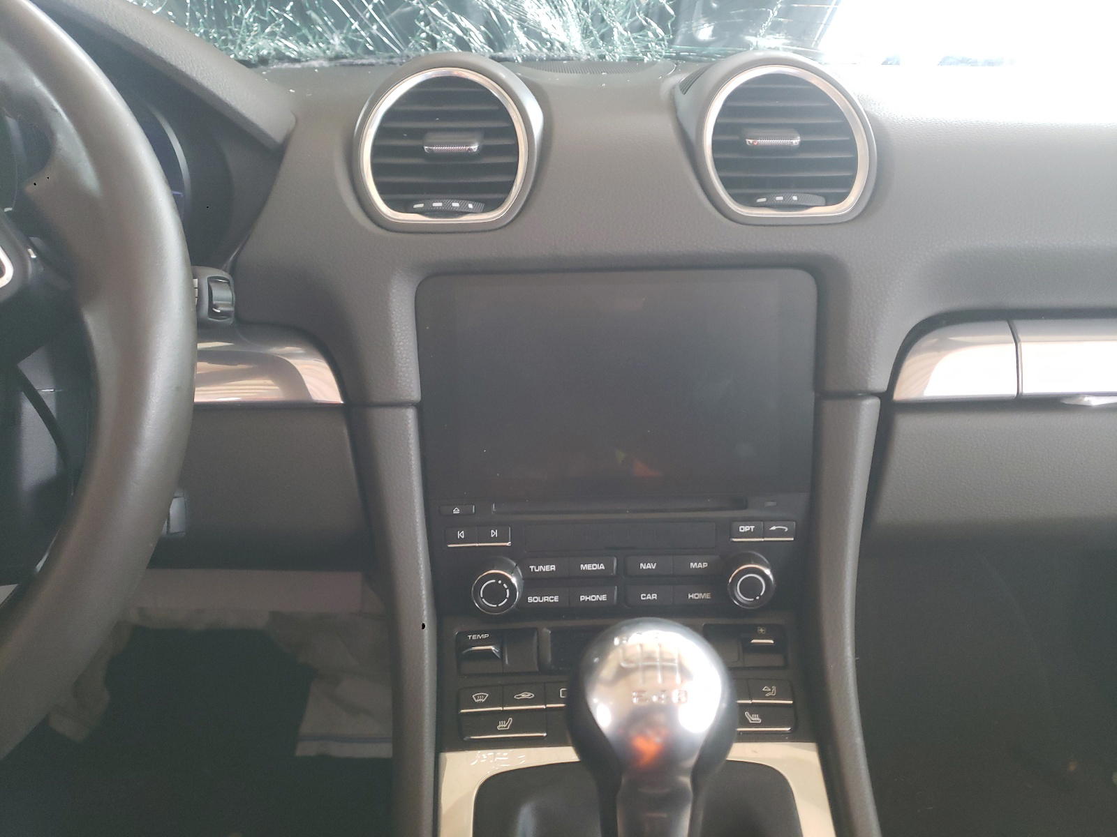 Photo 9 from auction – 2017 PORSCHE BOXSTER with VIN WP0CA2A86HS220852