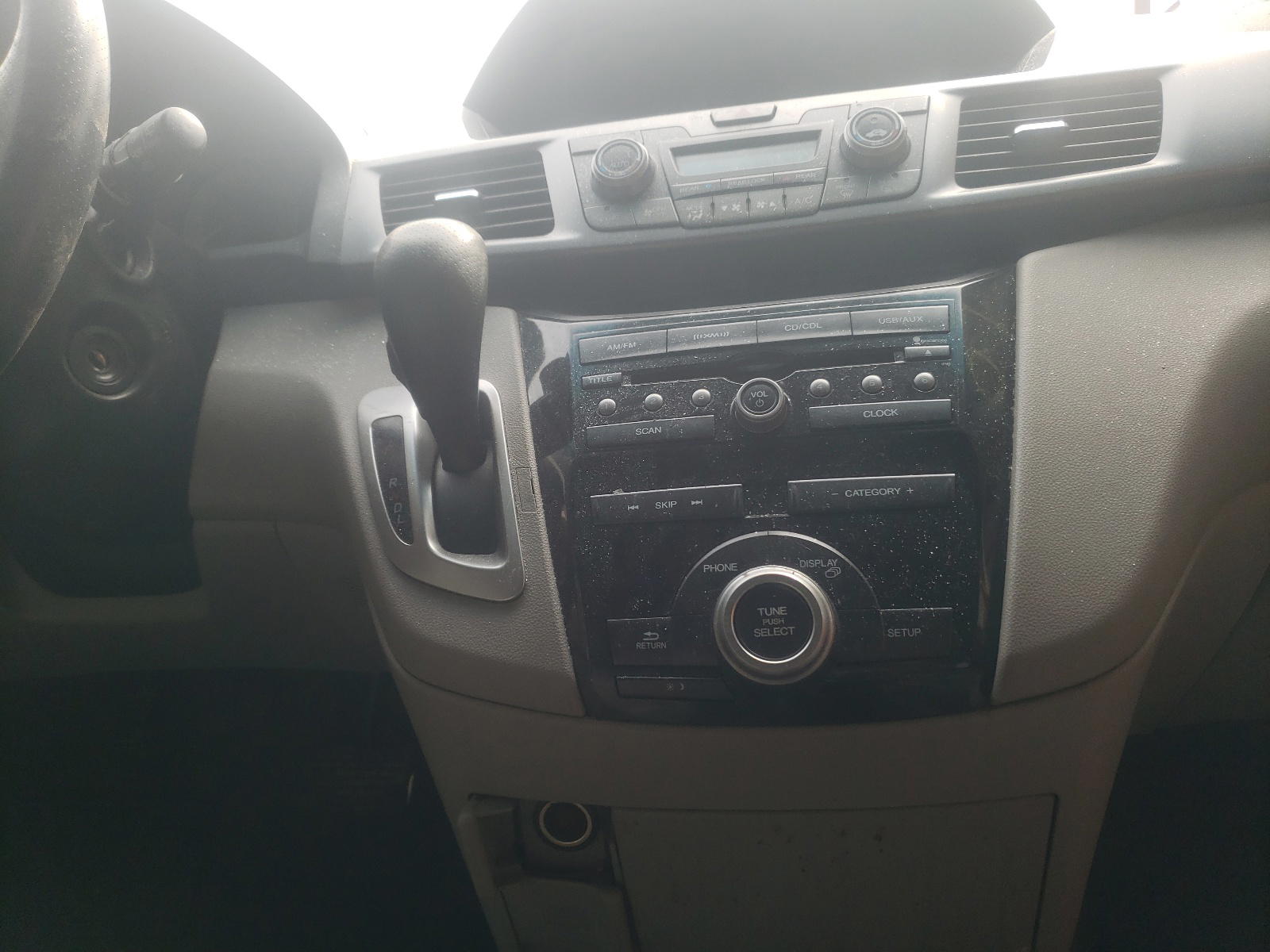 Photo 9 from auction – 2011 HONDA ODYSSEY EX with VIN 5FNRL5H69BB076101