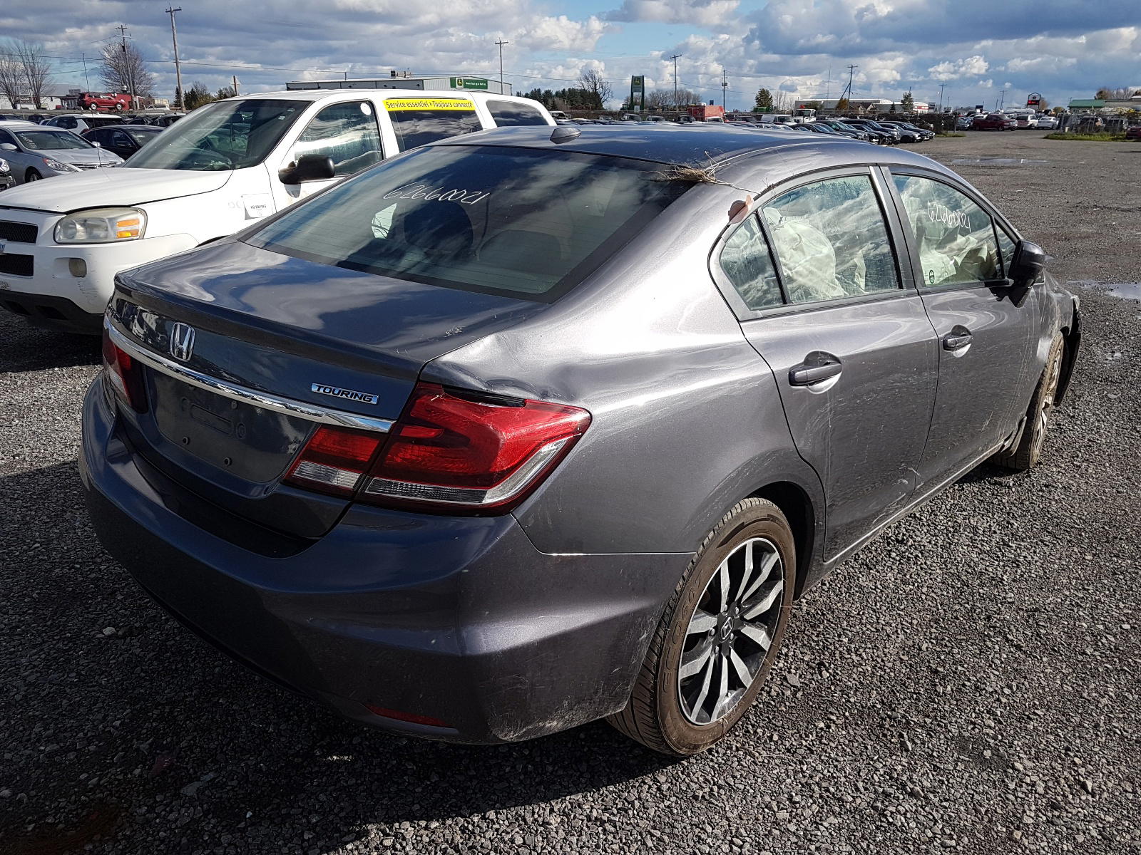 Photo 4 from auction – 2015 HONDA CIVIC SE with VIN 2HGFB2F76FH017573