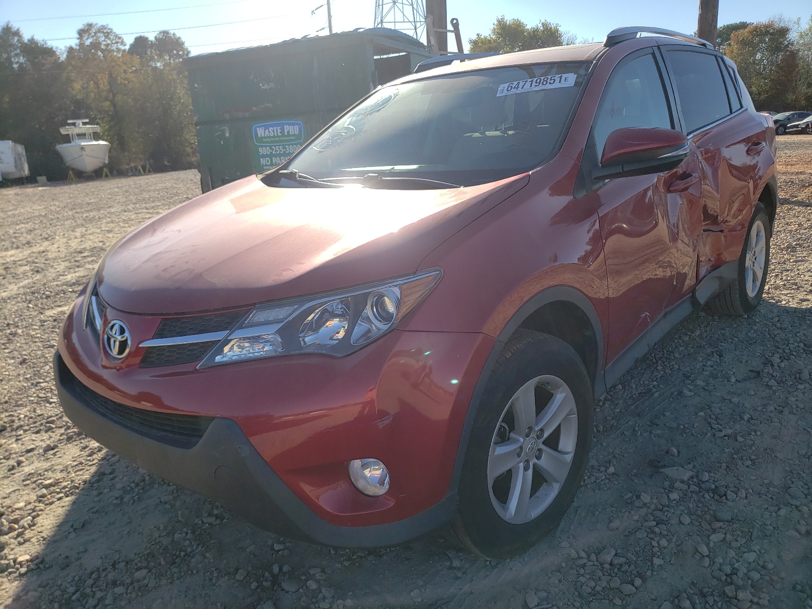 Photo 2 from auction – 2014 TOYOTA RAV4 XLE with VIN 2T3WFREVXEW127813
