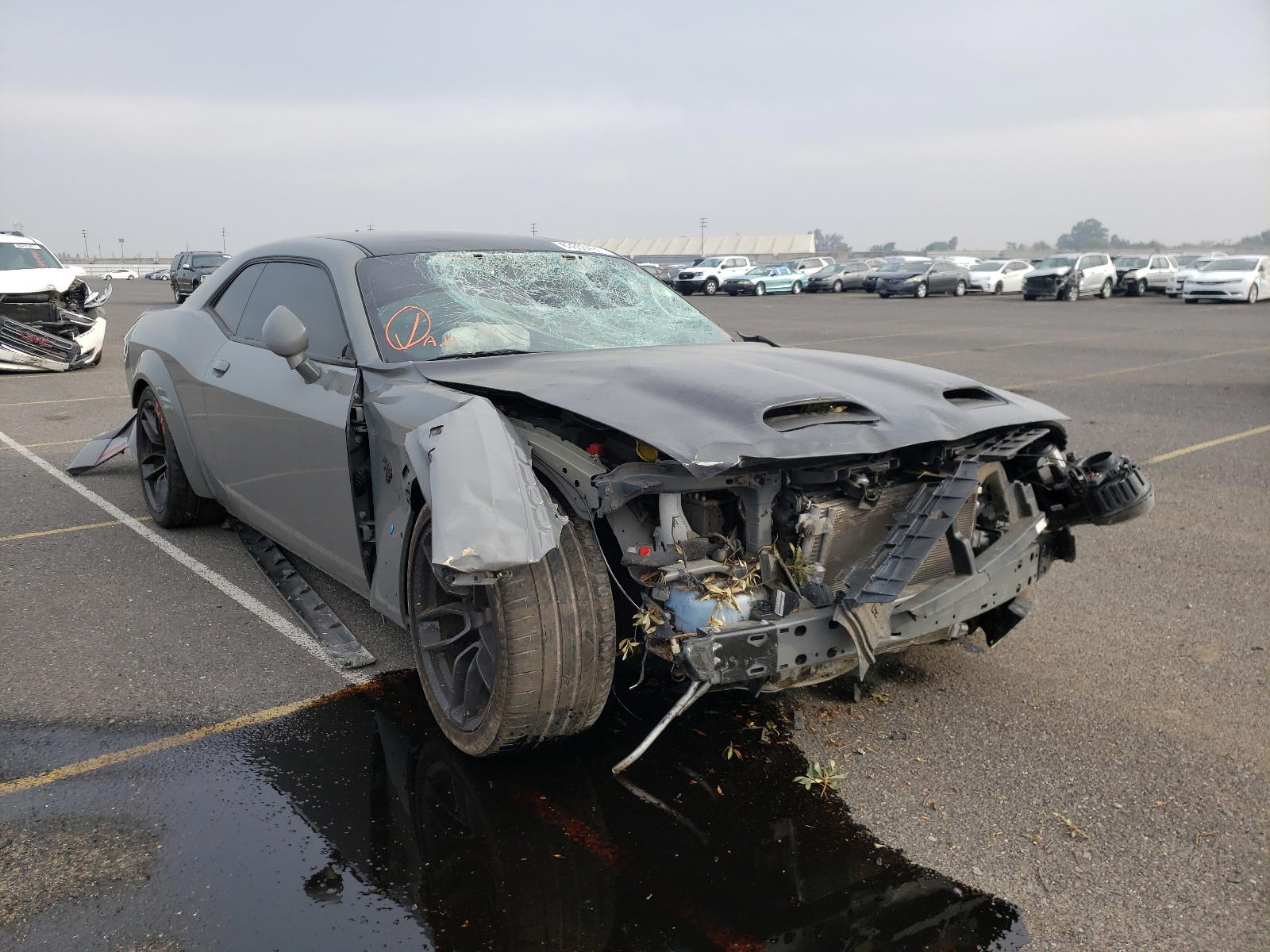 DODGE CHALLENGER 2019 with VIN 2C3CDZC94KH581389 - Photo from auction