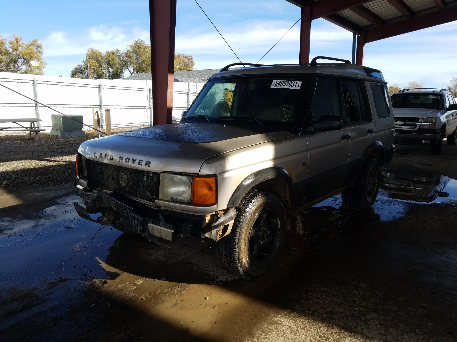 Photo 2 from auction – 2000 LAND ROVER DISCOVERY with VIN SALTY1545YA245320