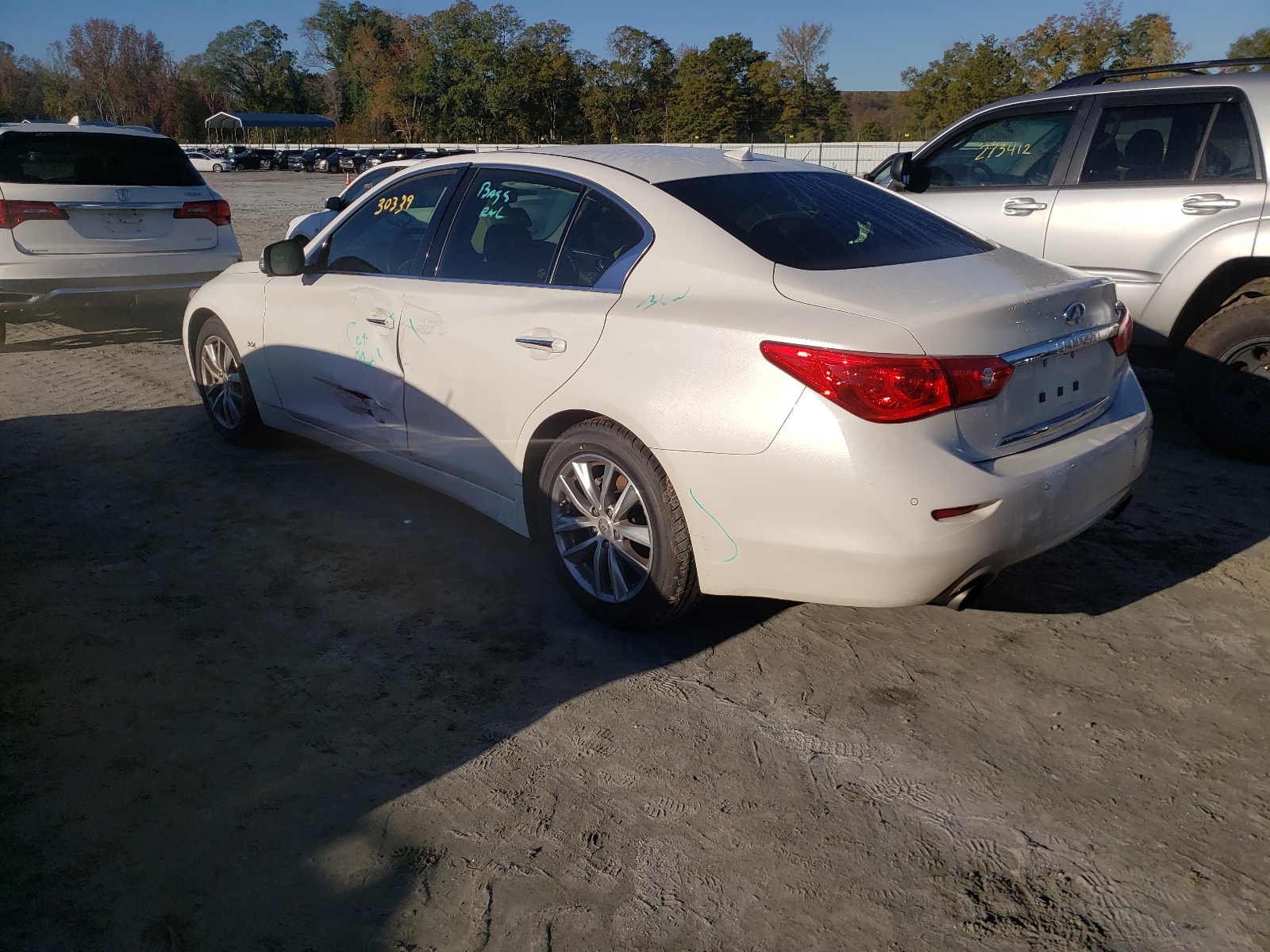 Photo 3 from auction – 2016 INFINITI Q50 PREMIU with VIN JN1EV7AP1GM301121