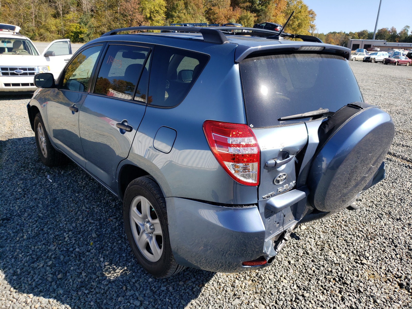 Photo 3 from auction – 2009 TOYOTA RAV4 with VIN 2T3ZF33V39W011923