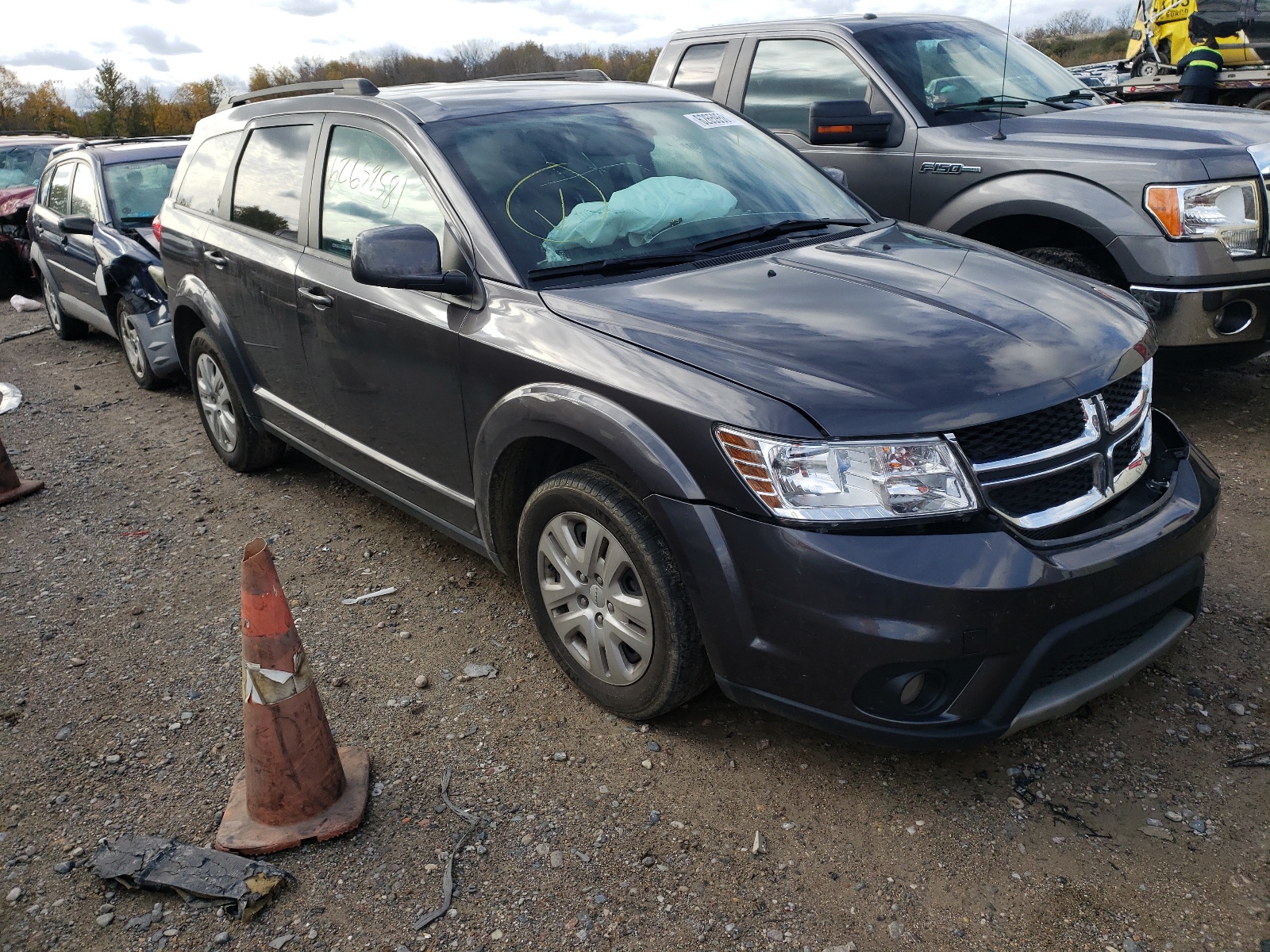 DODGE JOURNEY SE 2019 con VIN 3C4PDCBB9KT873674 - Foto de la subasta