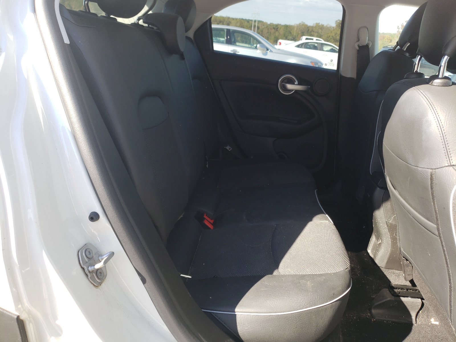 Photo 6 from auction – 2018 FIAT 500X TREKK with VIN ZFBCFXCB7JP707450